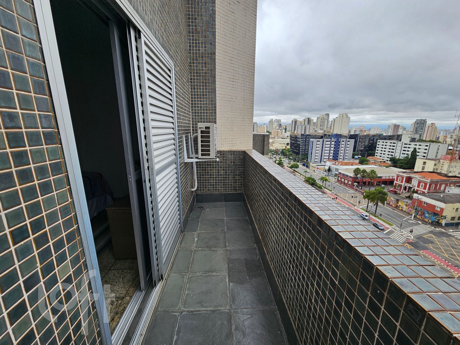 Apartamento à venda com 3 quartos, 135m² - Foto 15