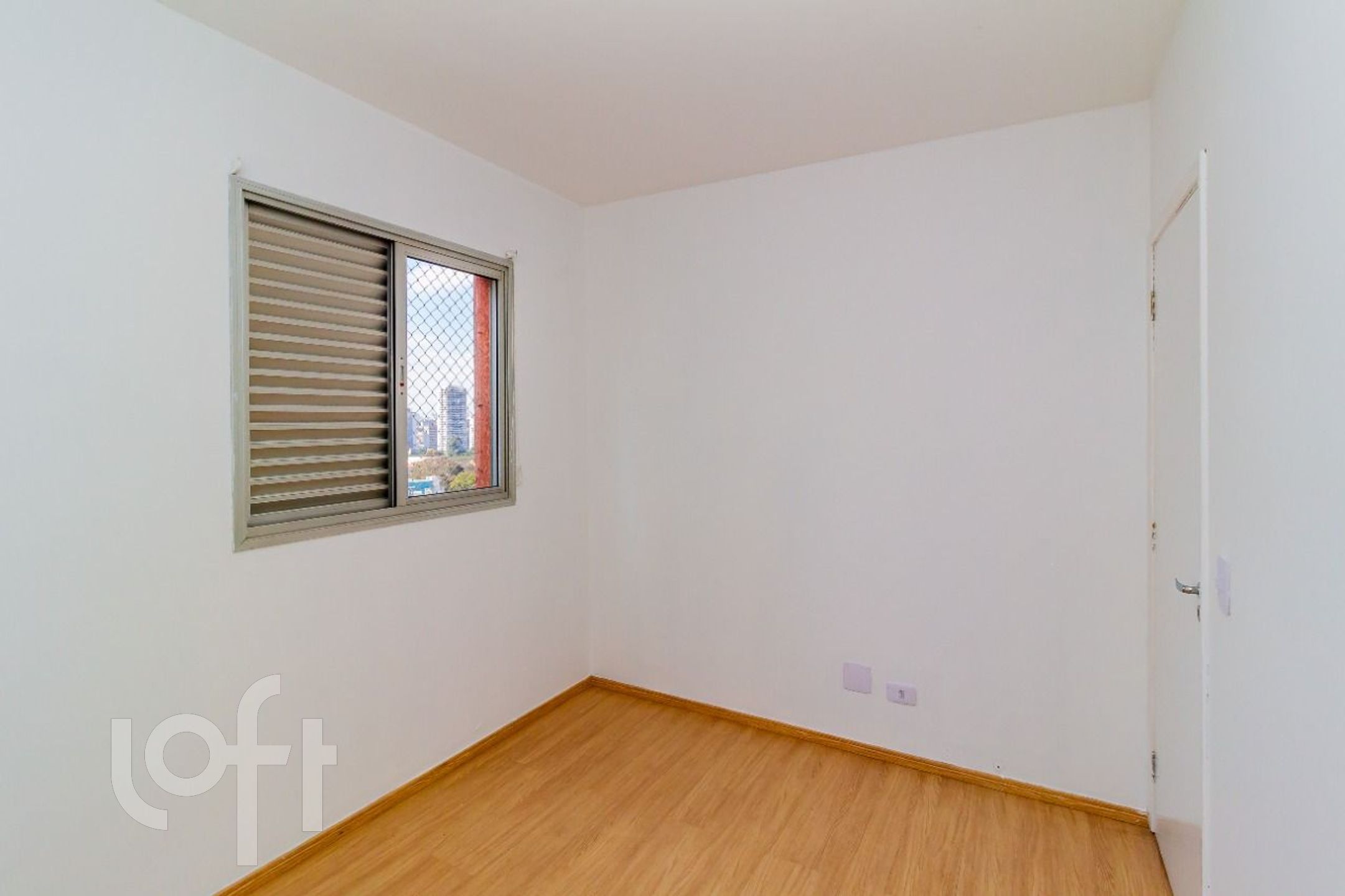 Apartamento à venda com 2 quartos, 74m² - Foto 18