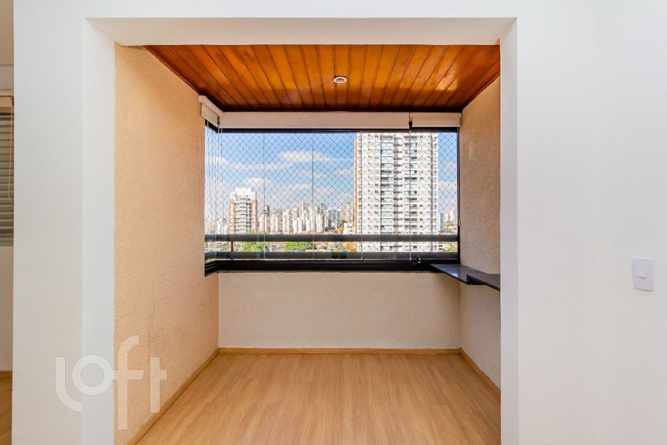 Apartamento à venda com 2 quartos, 74m² - Foto 4