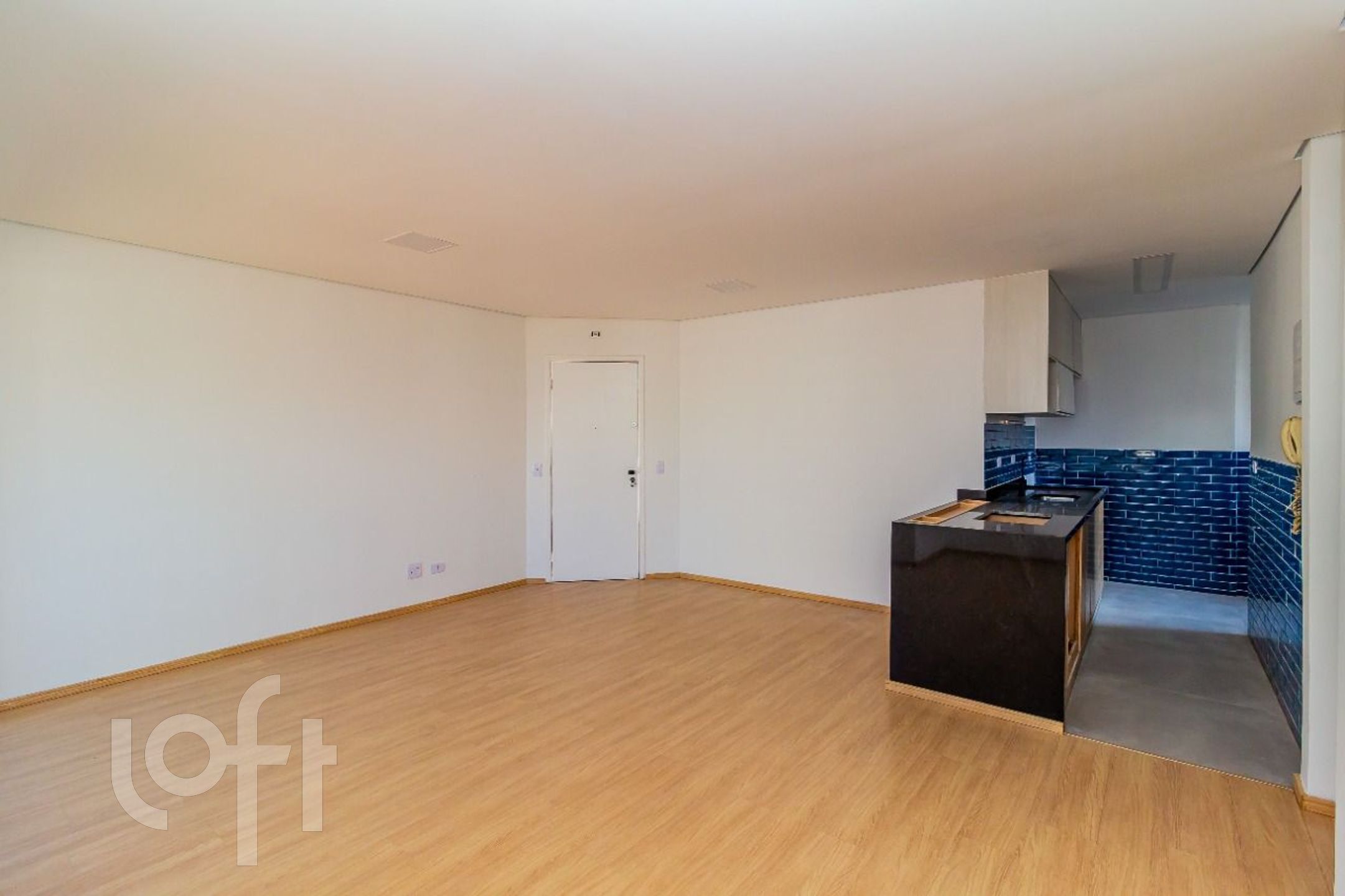 Apartamento à venda com 2 quartos, 74m² - Foto 5