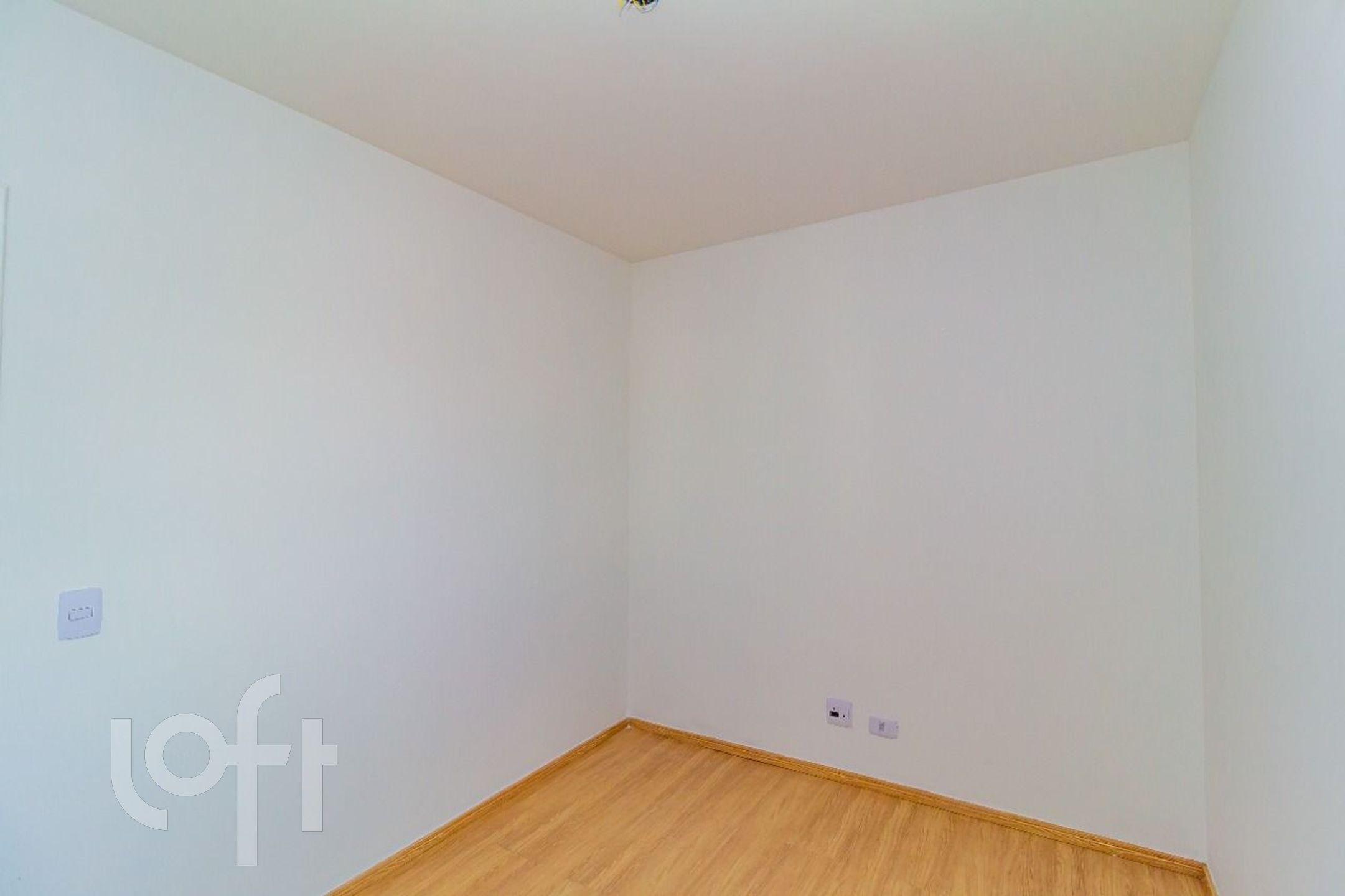 Apartamento à venda com 2 quartos, 74m² - Foto 23