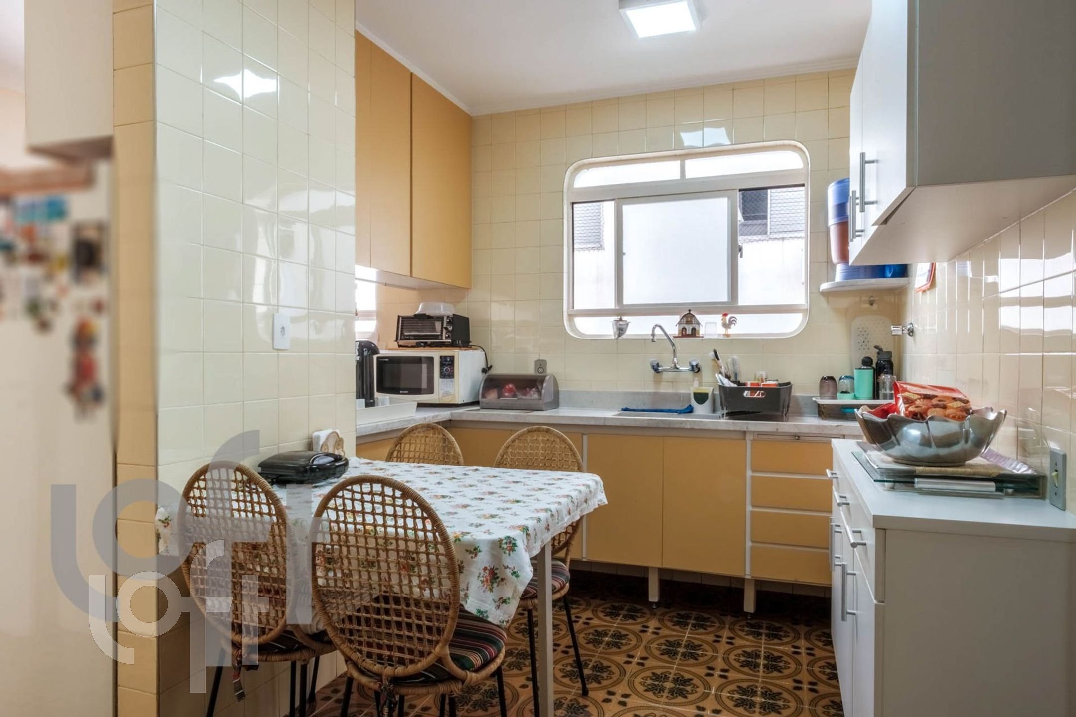 Apartamento à venda com 4 quartos, 260m² - Foto 12