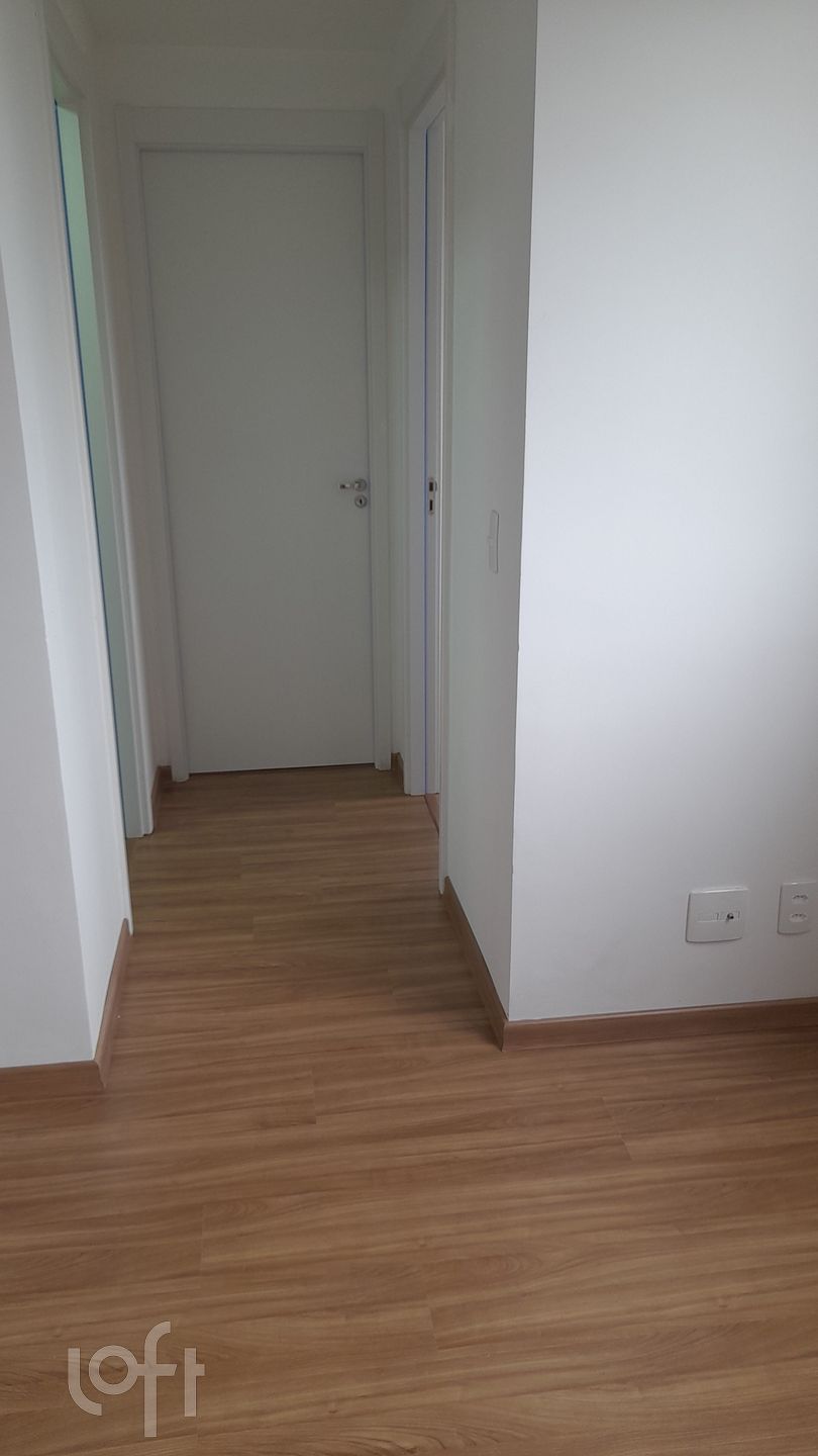 Apartamento à venda com 2 quartos, 43m² - Foto 2