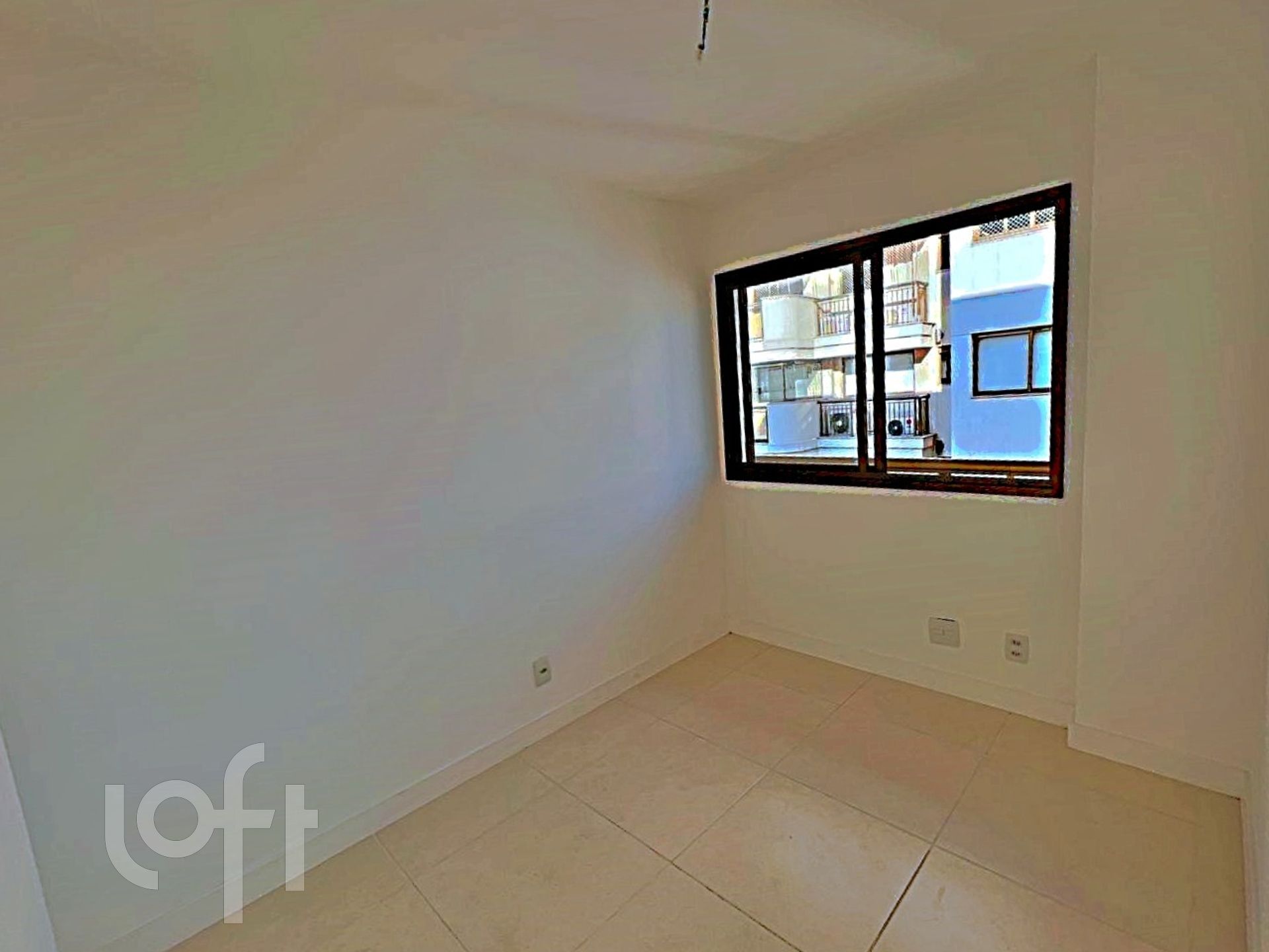 Apartamento à venda com 3 quartos, 136m² - Foto 20