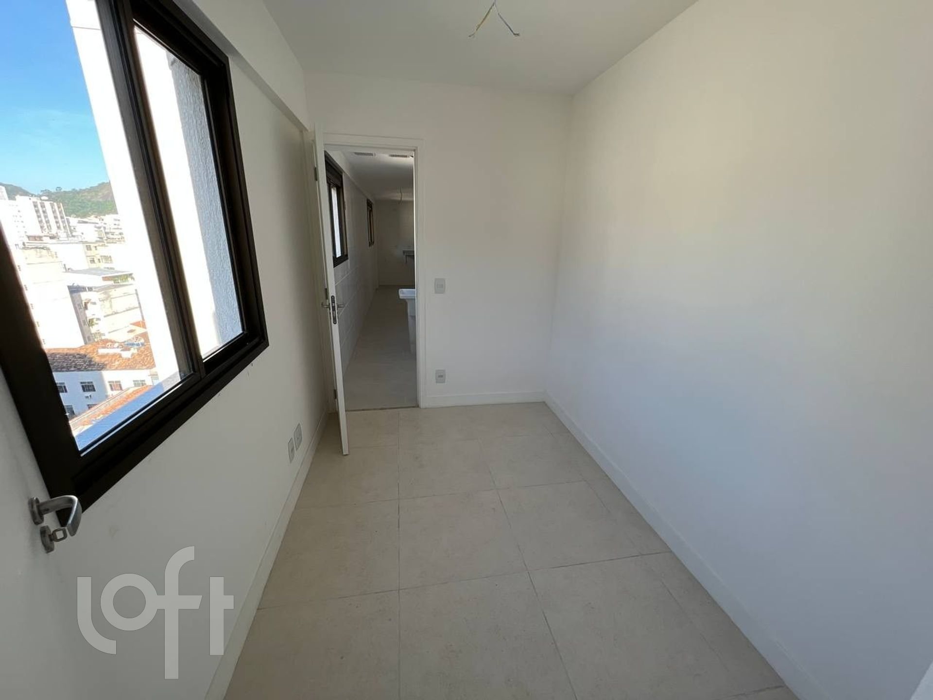 Apartamento à venda com 3 quartos, 136m² - Foto 30