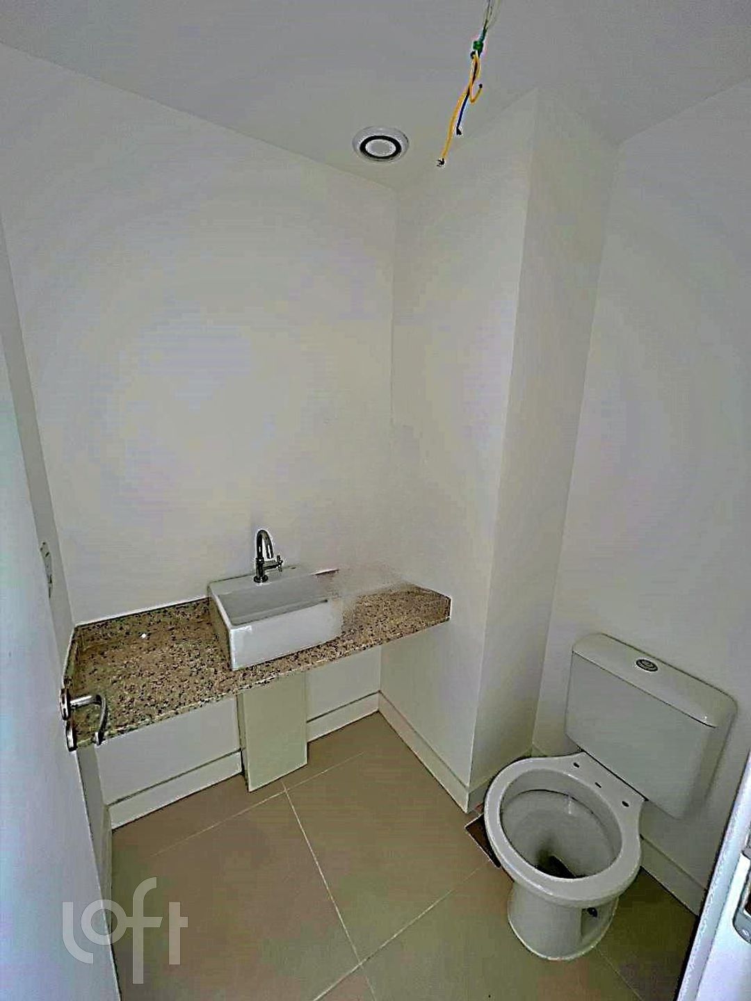 Apartamento à venda com 3 quartos, 136m² - Foto 4