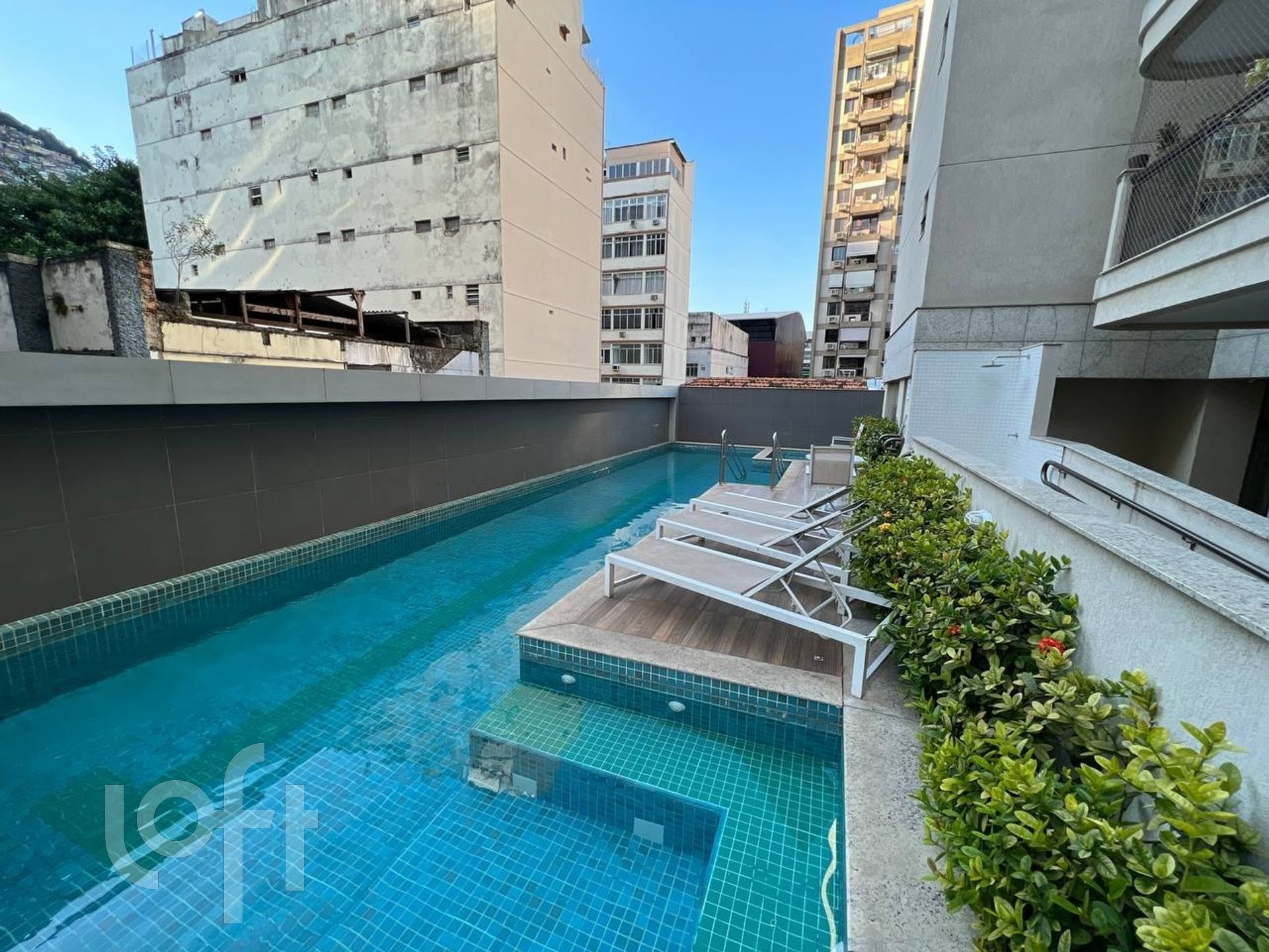 Apartamento à venda com 3 quartos, 136m² - Foto 34