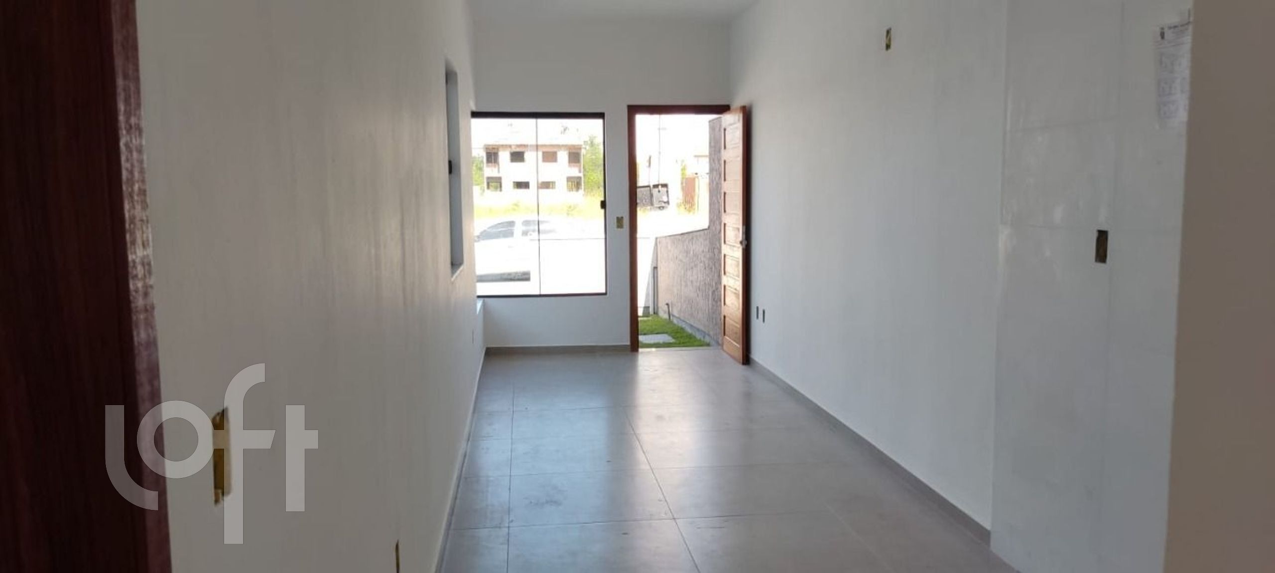 Casa à venda em Nova Palhoca com 50 m², 2 quartos, 2 vagas