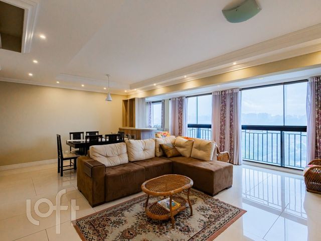 Apartamento com 120m², 3 dormitórios, 1 suíte, 2 vagas, Jardim Europa em Porto Alegre