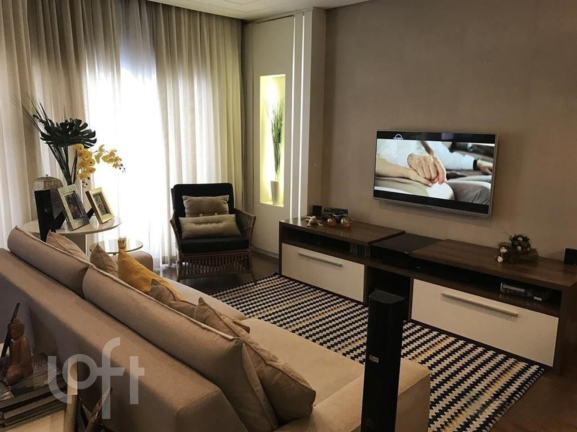 Casa à venda em Água Rasa com 200 m², 3 quartos, 1