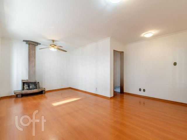 Apartamento com 110m², 3 dormitórios, 1 suíte, 1 vaga, Rio Branco em Porto Alegre