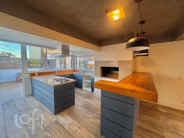 Apartamento com 228m², 3 dormitórios, 1 suíte, 3 vagas, Higienópolis em Porto Alegre