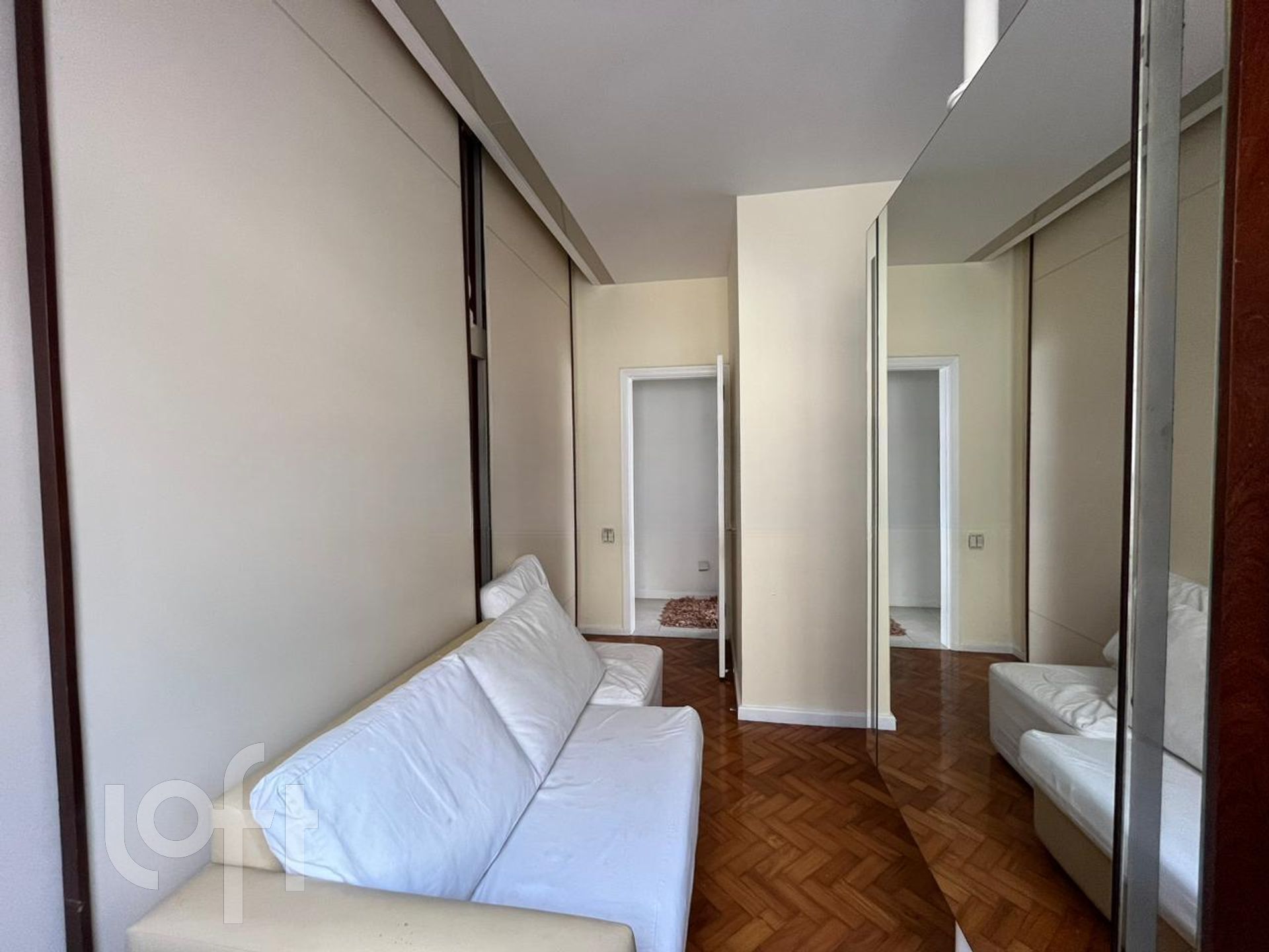 Casa à venda com 5 quartos, 140m² - Foto 19