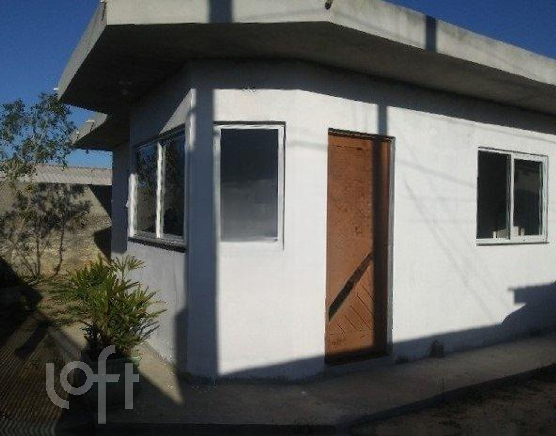 Casa Residencial com 90m², 1 quarto, 2 suítes, no bairro Tapera da Base em Florianópolis