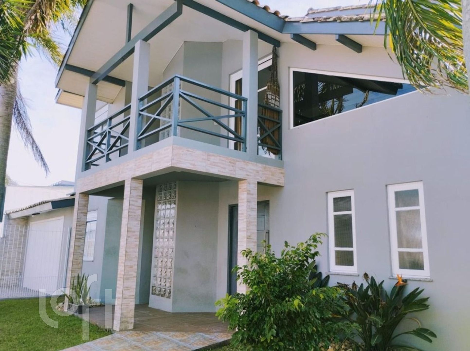 Casa à venda em Campeche Sul com 165 m², 5 quartos, 2 suítes, 4 vagas