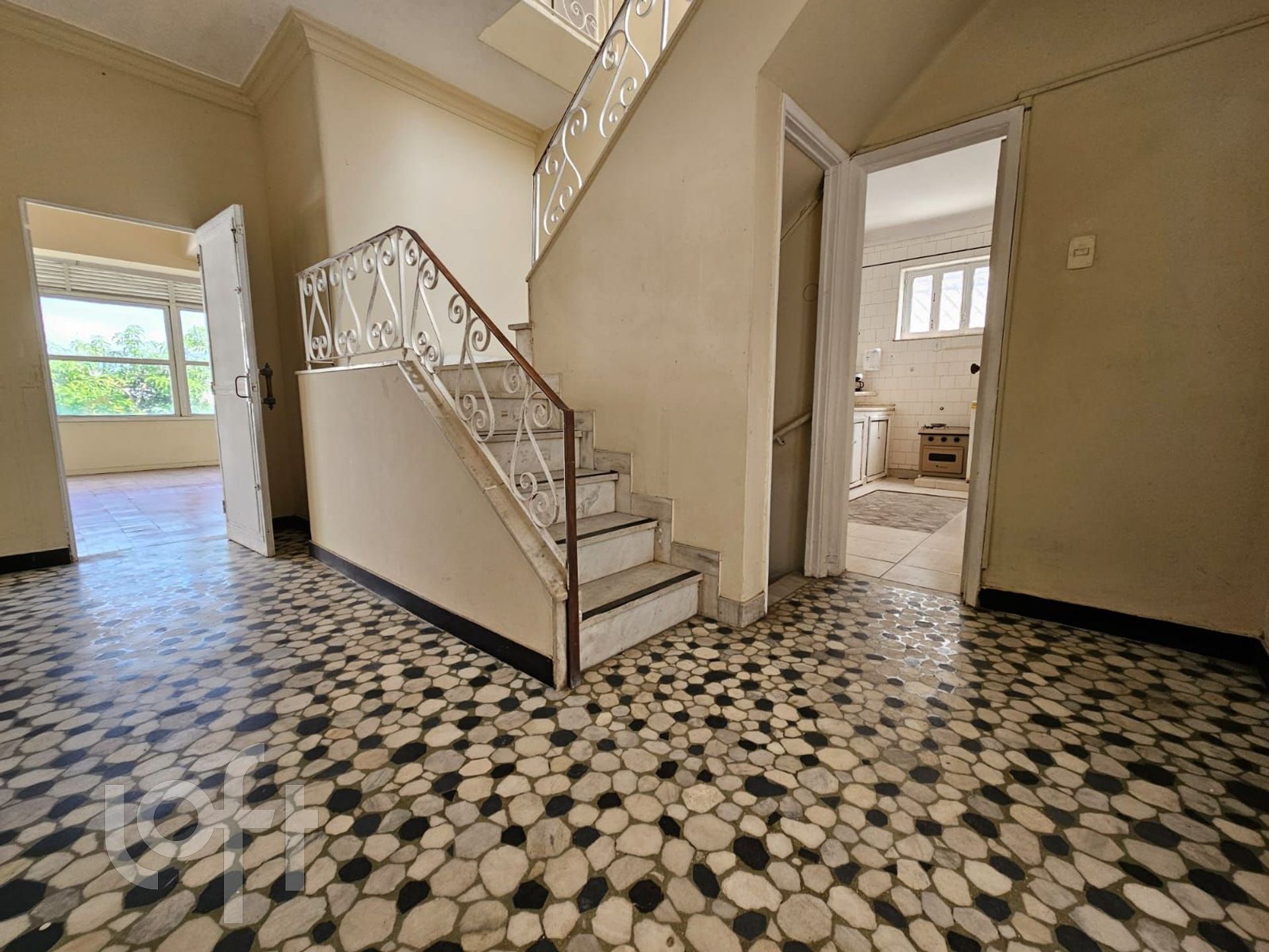 Apartamento à venda em Urca com 391 m², 6 quartos, 1 vaga