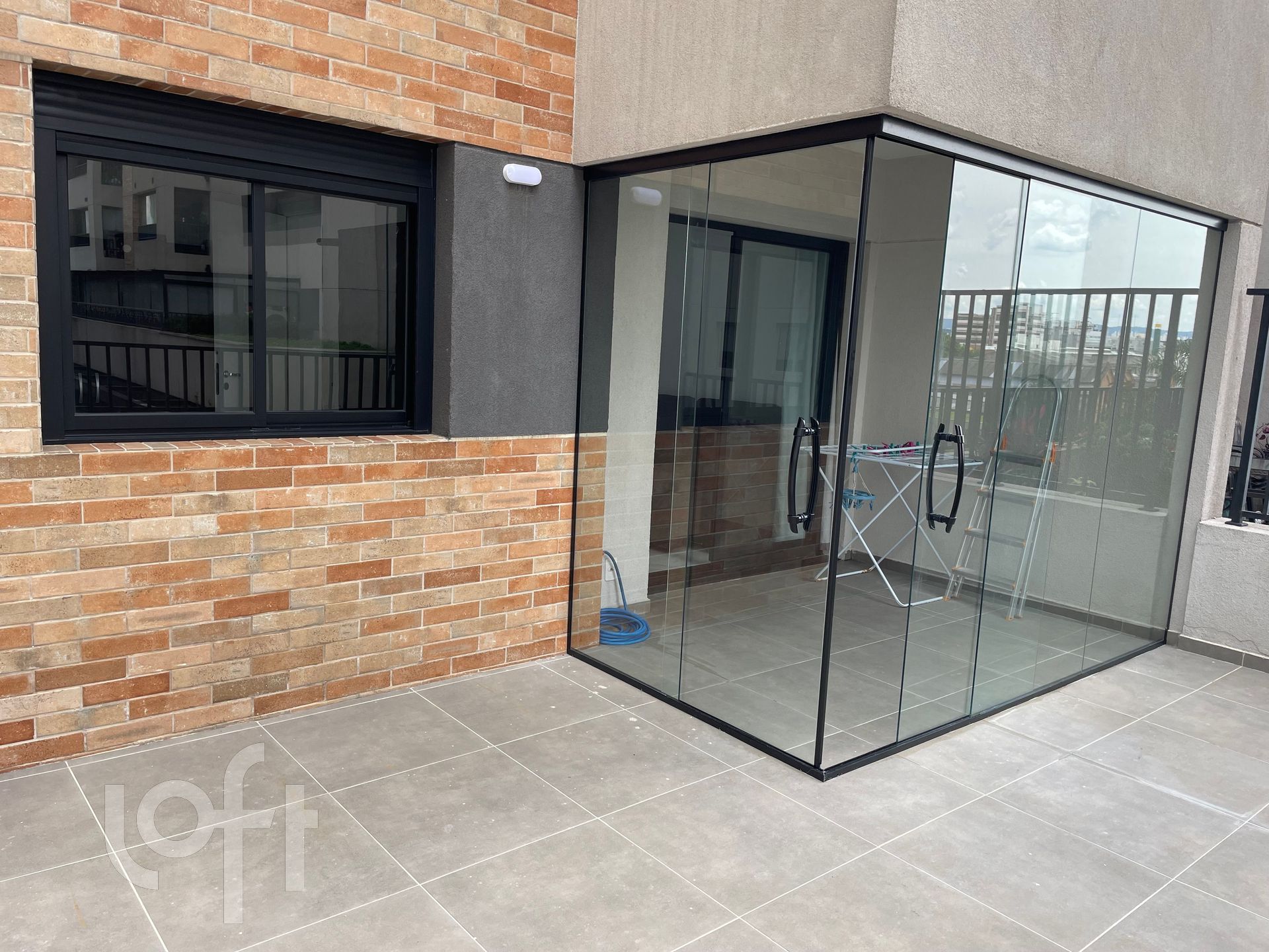 Apartamento à venda com 1 quarto, 58m² - Foto 4