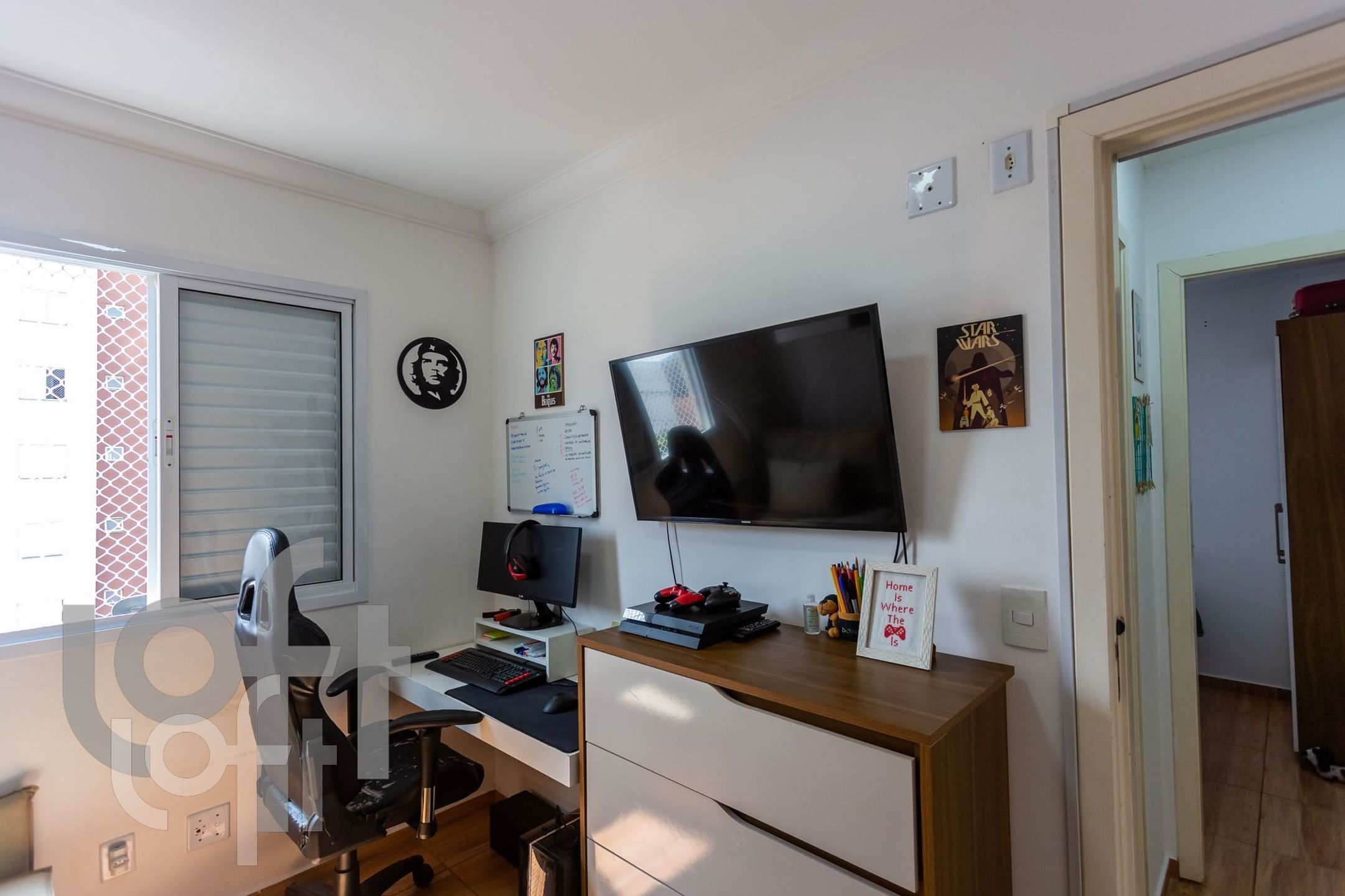 Apartamento à venda com 2 quartos, 43m² - Foto 2