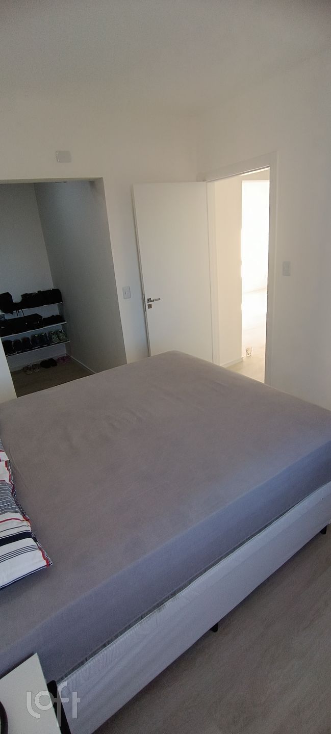 Apartamento à venda com 2 quartos, 64m² - Foto 12