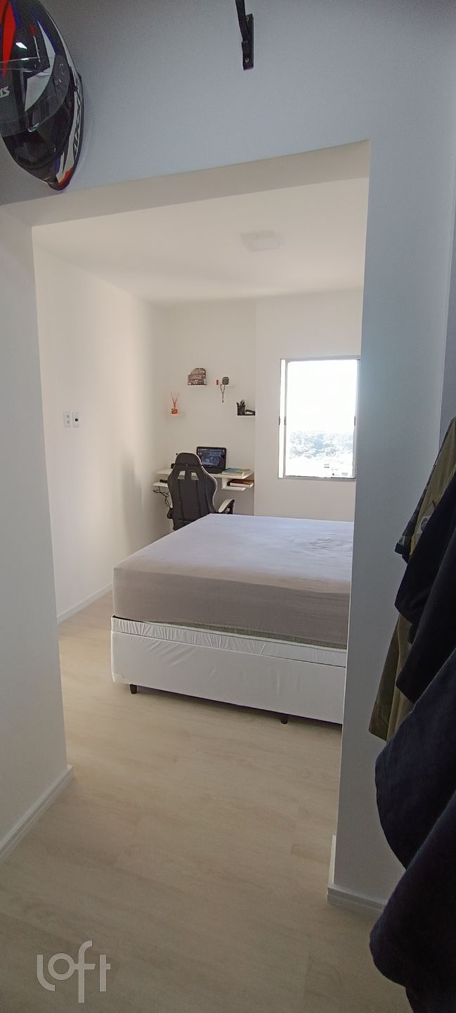 Apartamento à venda com 2 quartos, 64m² - Foto 14