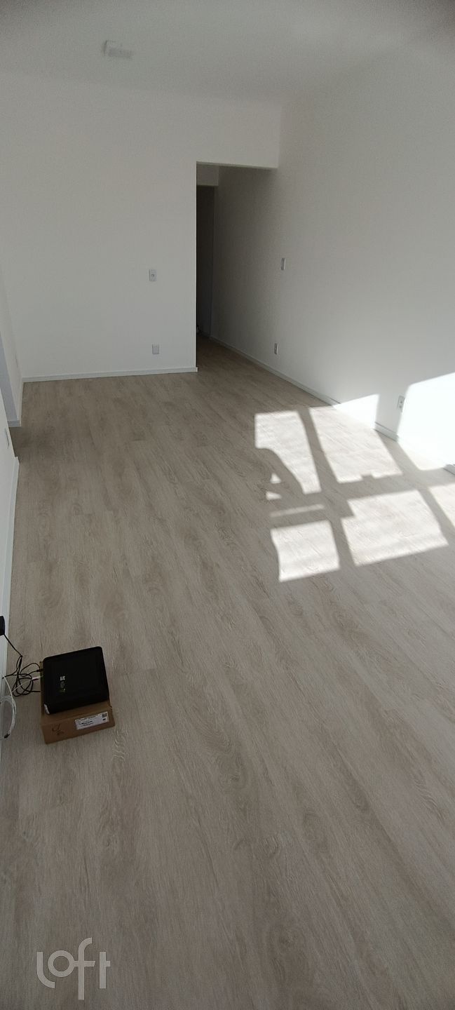 Apartamento à venda com 2 quartos, 64m² - Foto 3