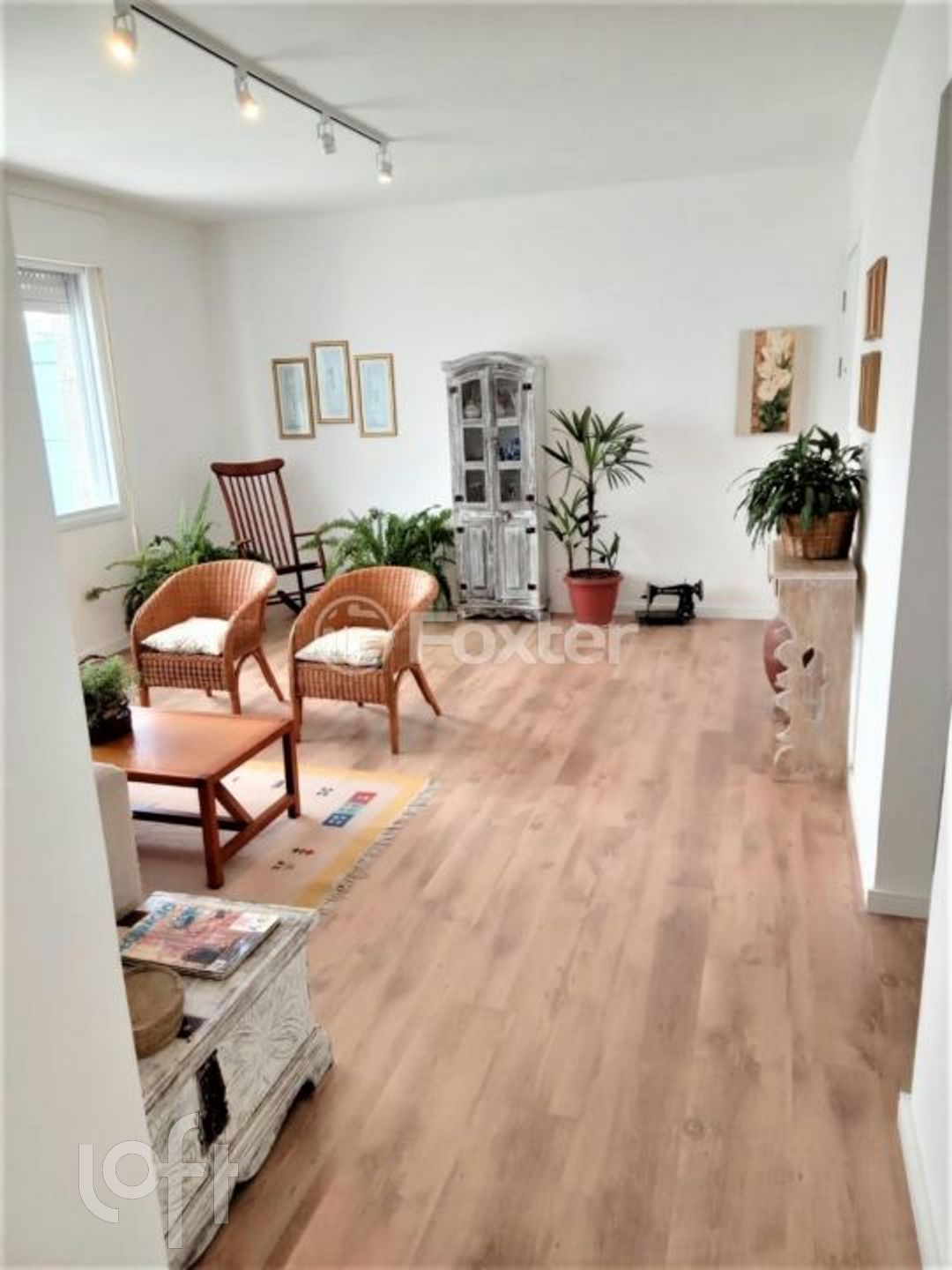 Apartamento com 109m², 3 dormitórios, 1 suíte, 1 vaga, Bom Fim em Porto Alegre