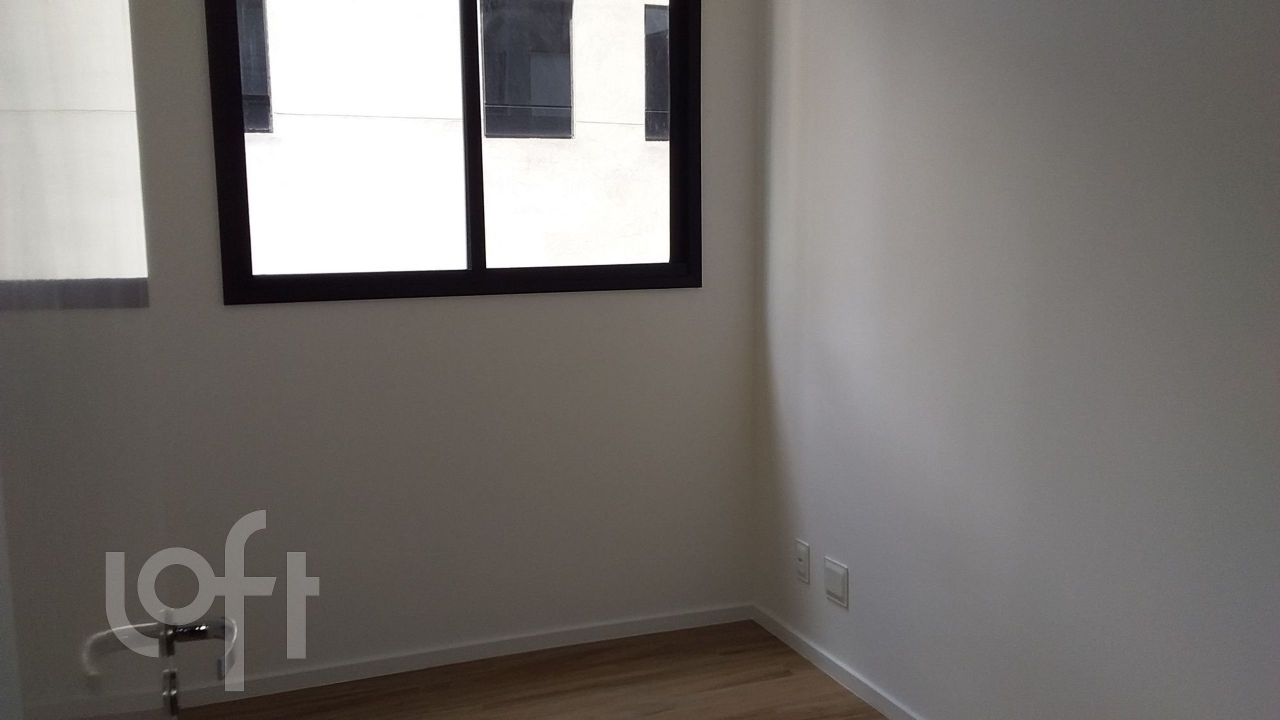 Apartamento à venda com 2 quartos, 37m² - Foto 4