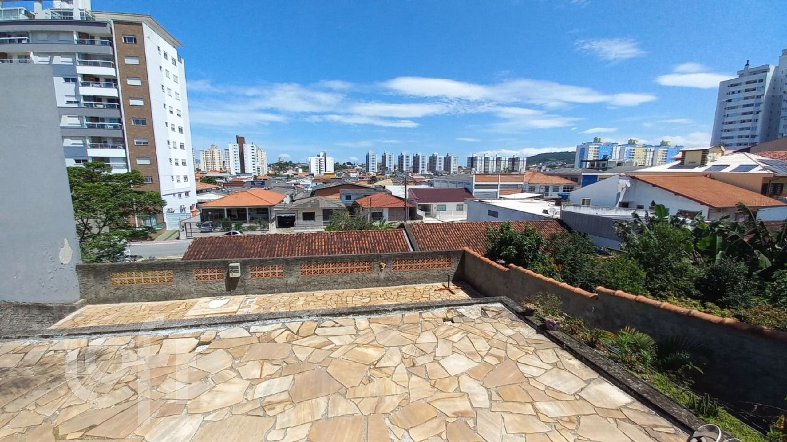 Imagem da propriedade 9