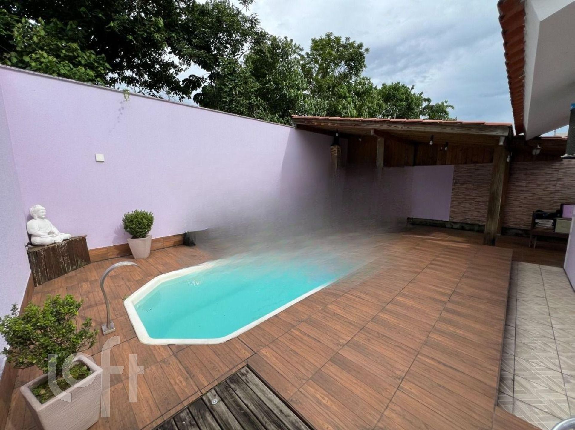 Casa Residencial com 69m², 2 quartos, 4 garagens, no bairro Forquilhas em São José