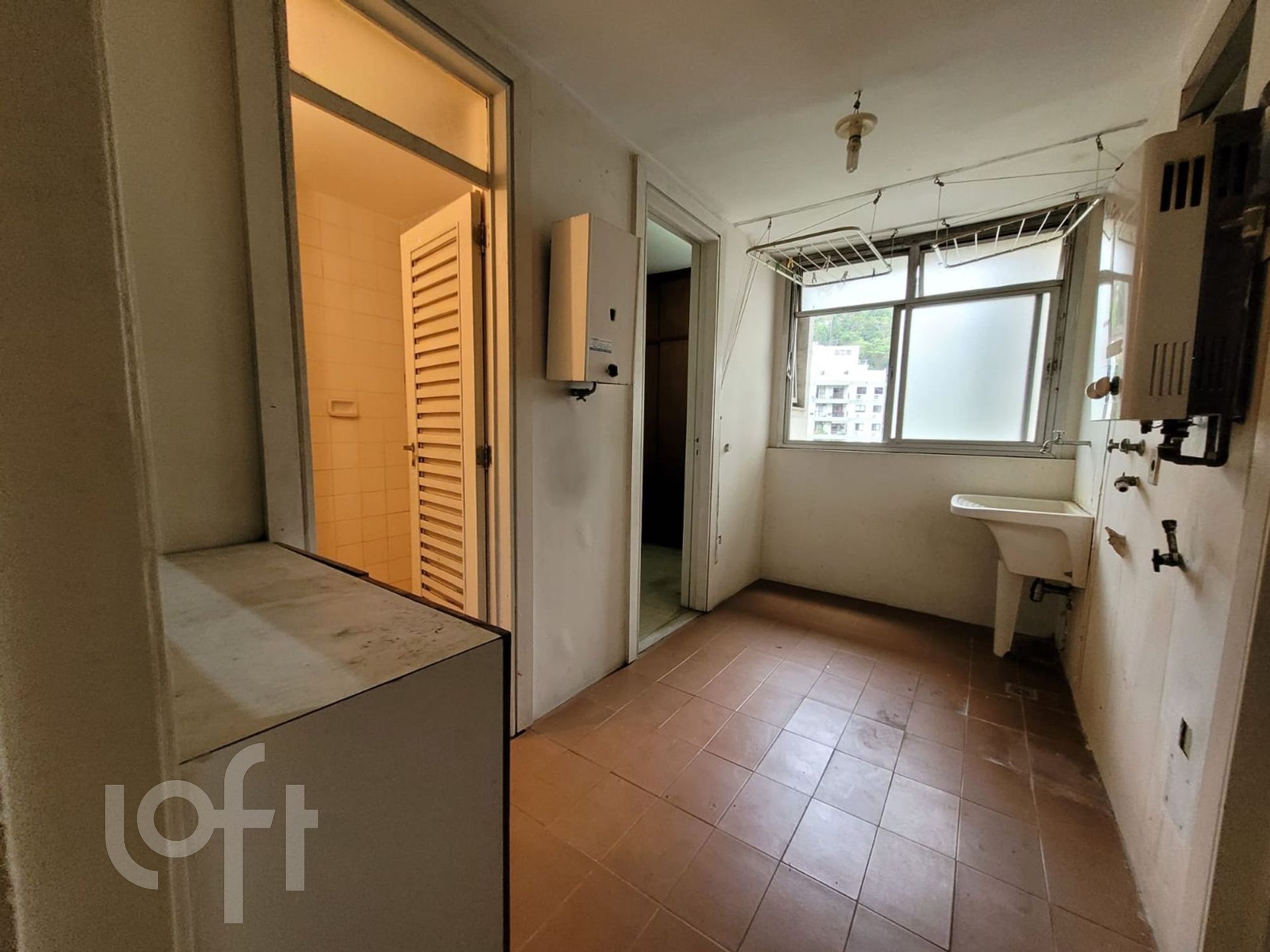 Apartamento à venda com 4 quartos, 166m² - Foto 8