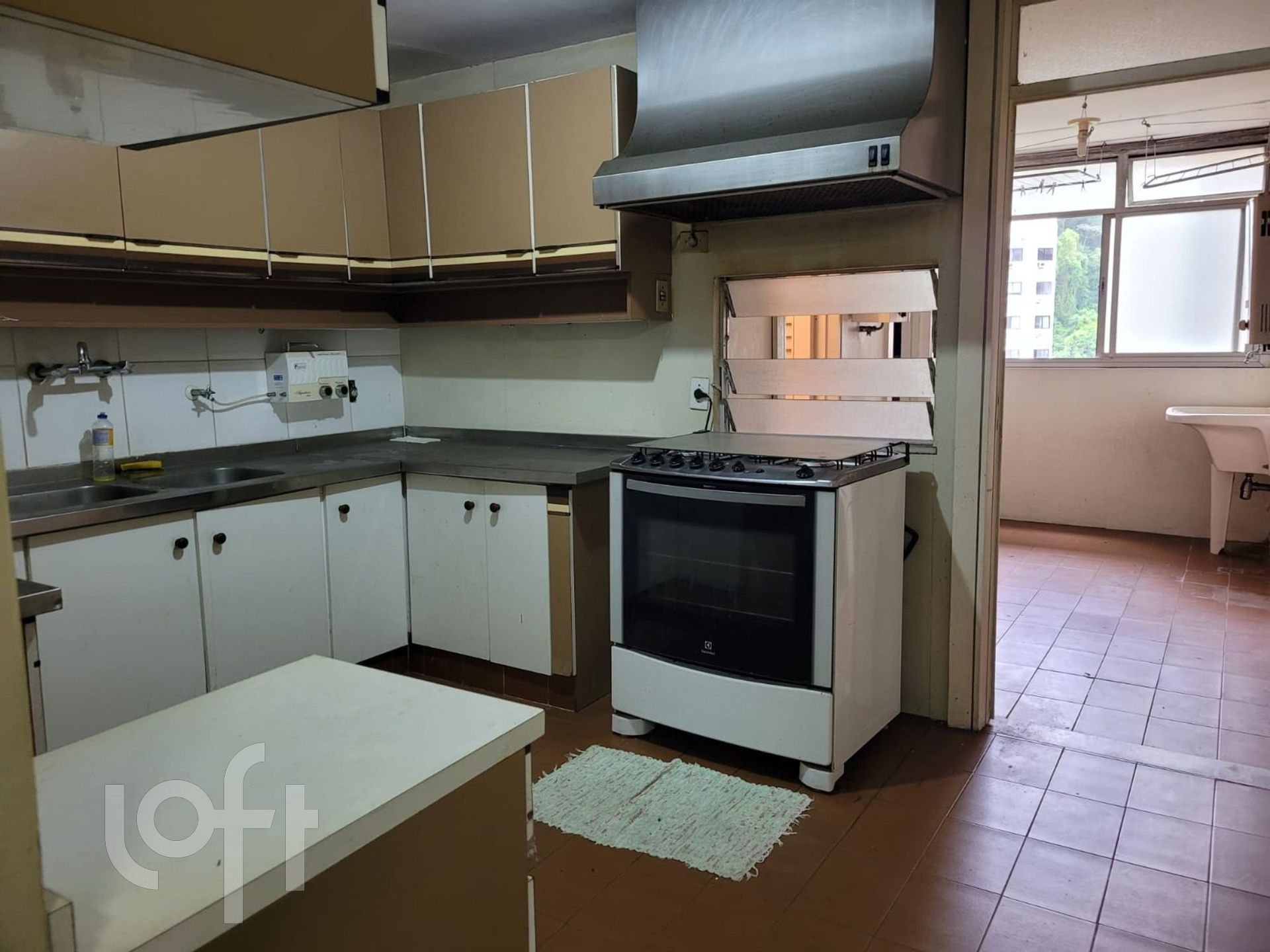 Apartamento à venda com 4 quartos, 166m² - Foto 9