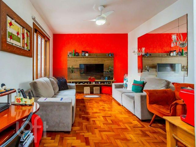 Apartamento com 85m², 3 dormitórios, 2 vagas, Rio Branco em Porto Alegre