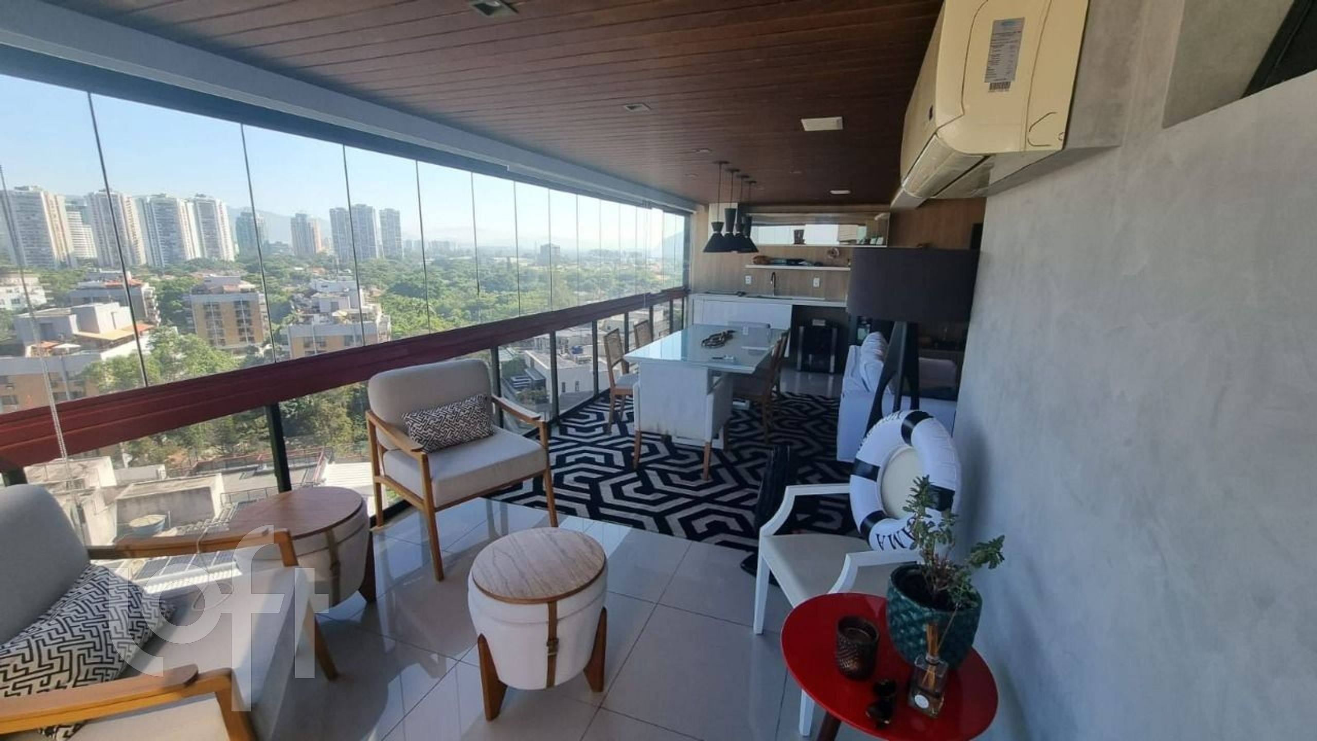 Apartamento à venda com 3 quartos, 129m² - Foto 4