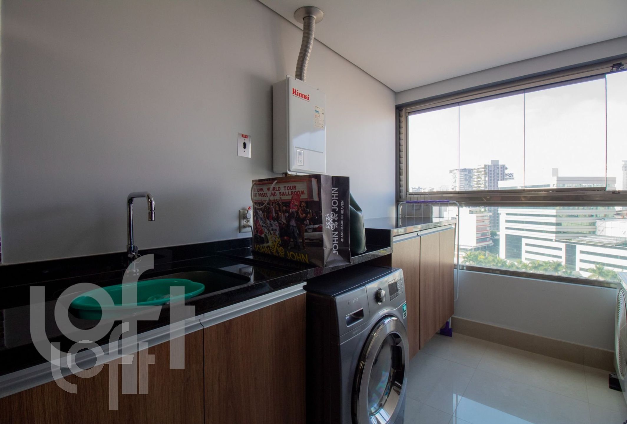 Apartamento à venda com 1 quarto, 70m² - Foto 19