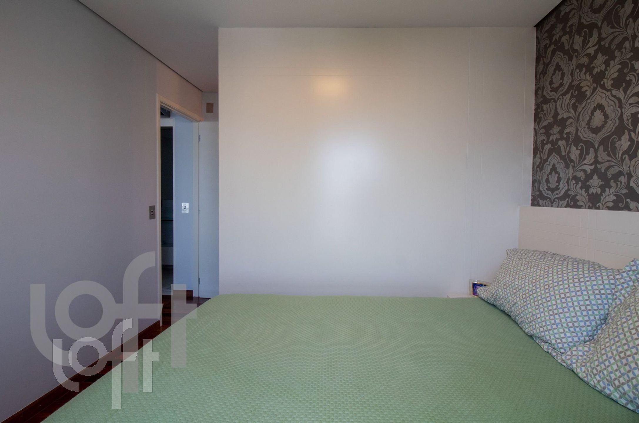 Apartamento à venda com 1 quarto, 70m² - Foto 6