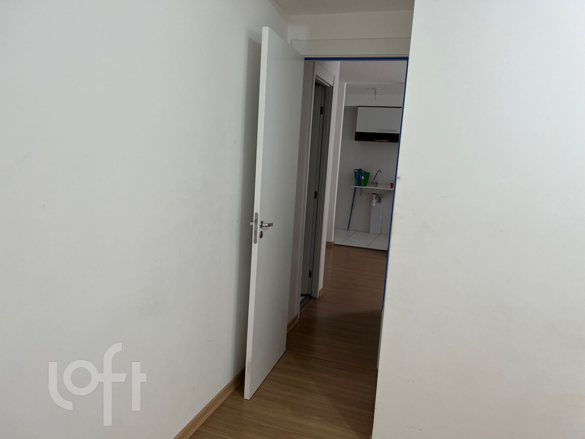 Apartamento à venda com 2 quartos, 38m² - Foto 20