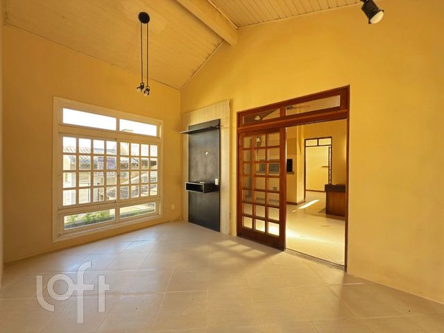 Apartamento com 233m², 3 dormitórios, 1 suíte, 2 vagas, Bela Vista em Porto Alegre