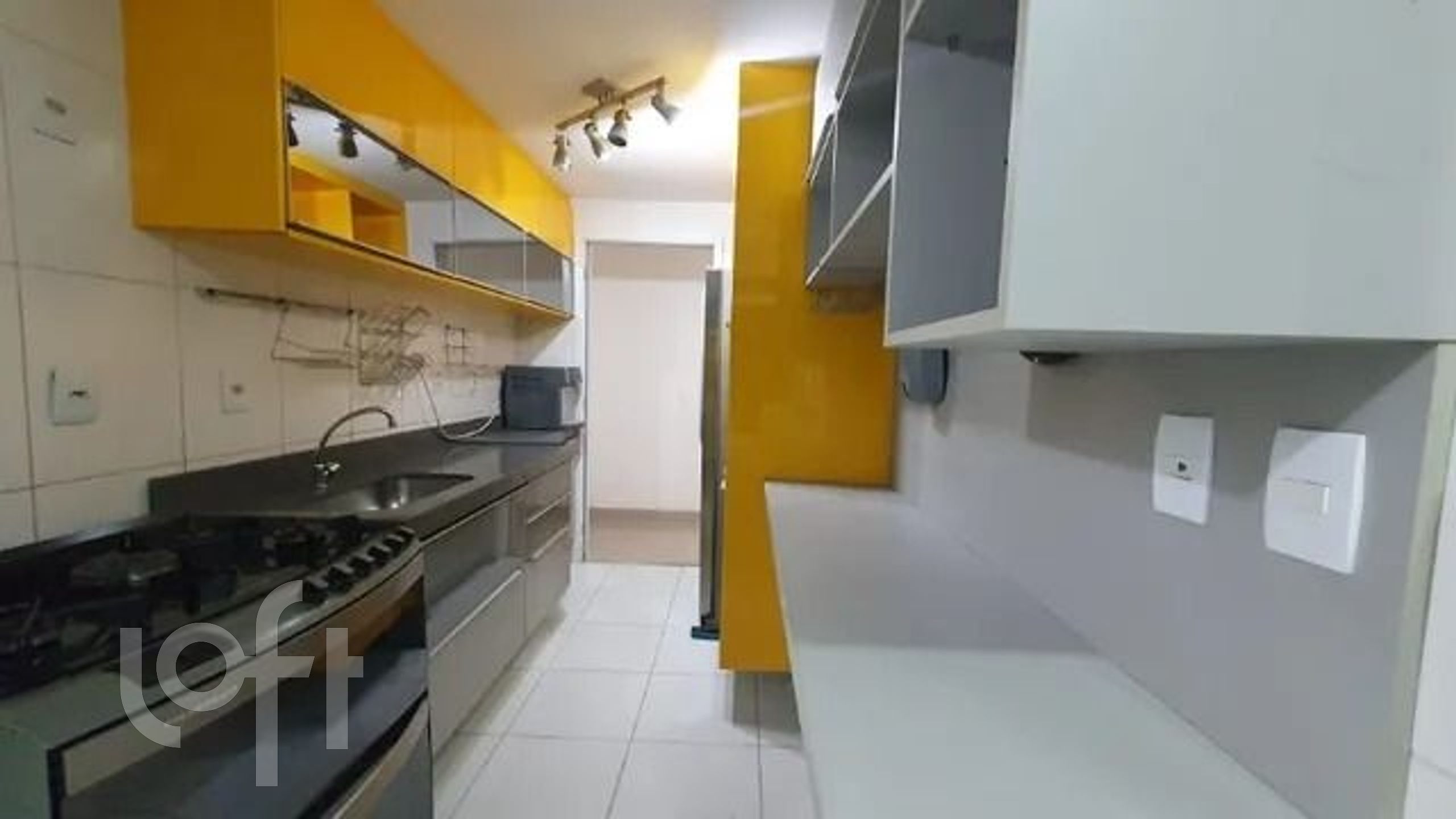 Apartamento à venda com 3 quartos, 175m² - Foto 15