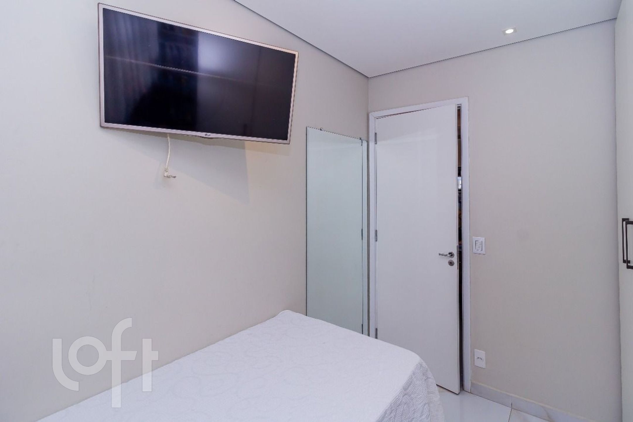 Apartamento à venda com 2 quartos, 61m² - Foto 15