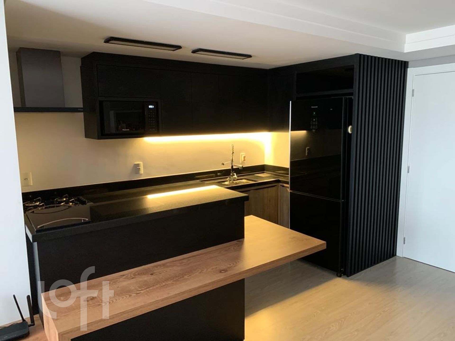 Apartamentos com 62m², 2 quartos, 1 suíte, 2 garagens, no bairro Centro em Balneário Camboriú