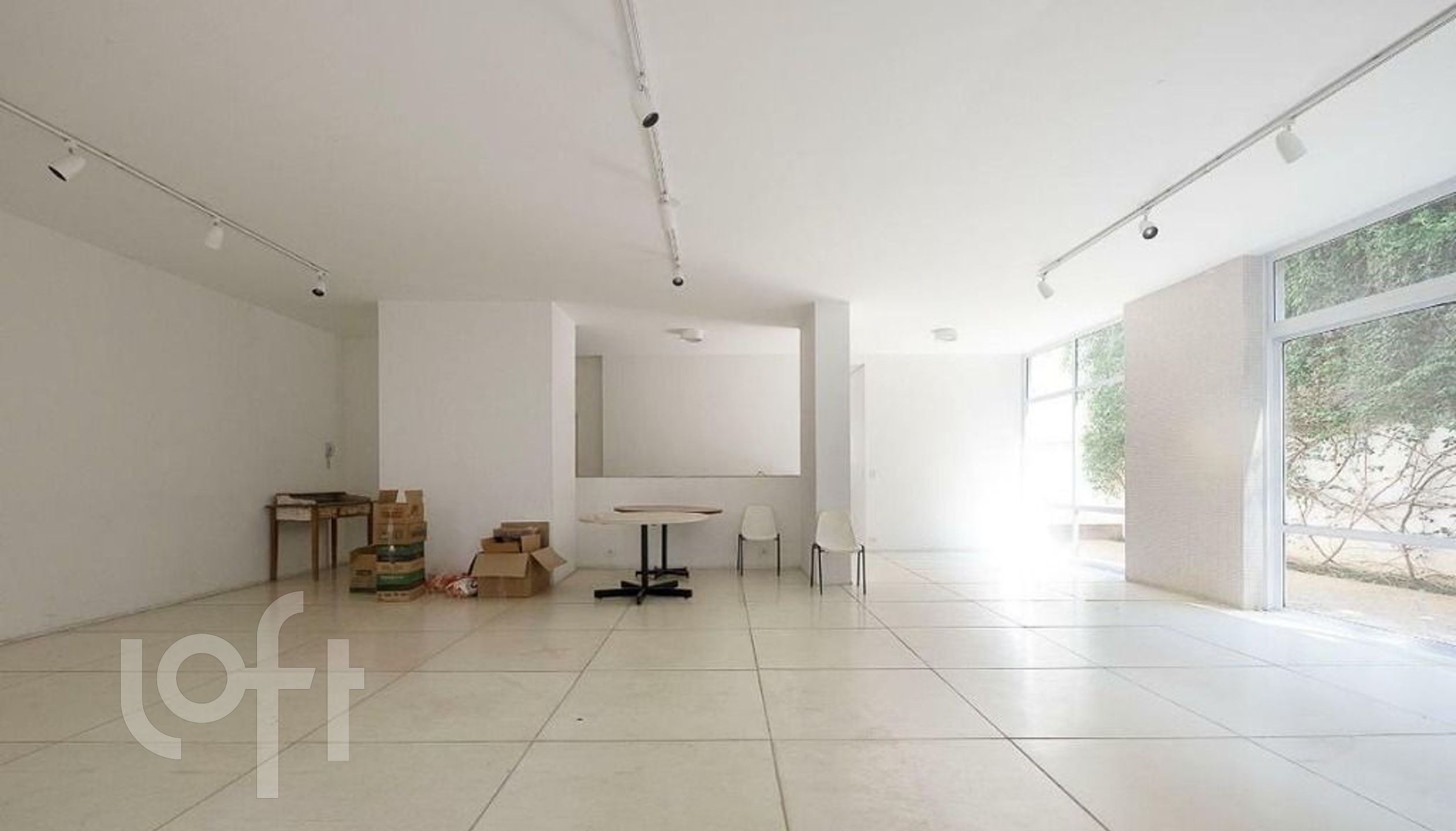 Apartamento à venda com 3 quartos, 195m² - Foto 17