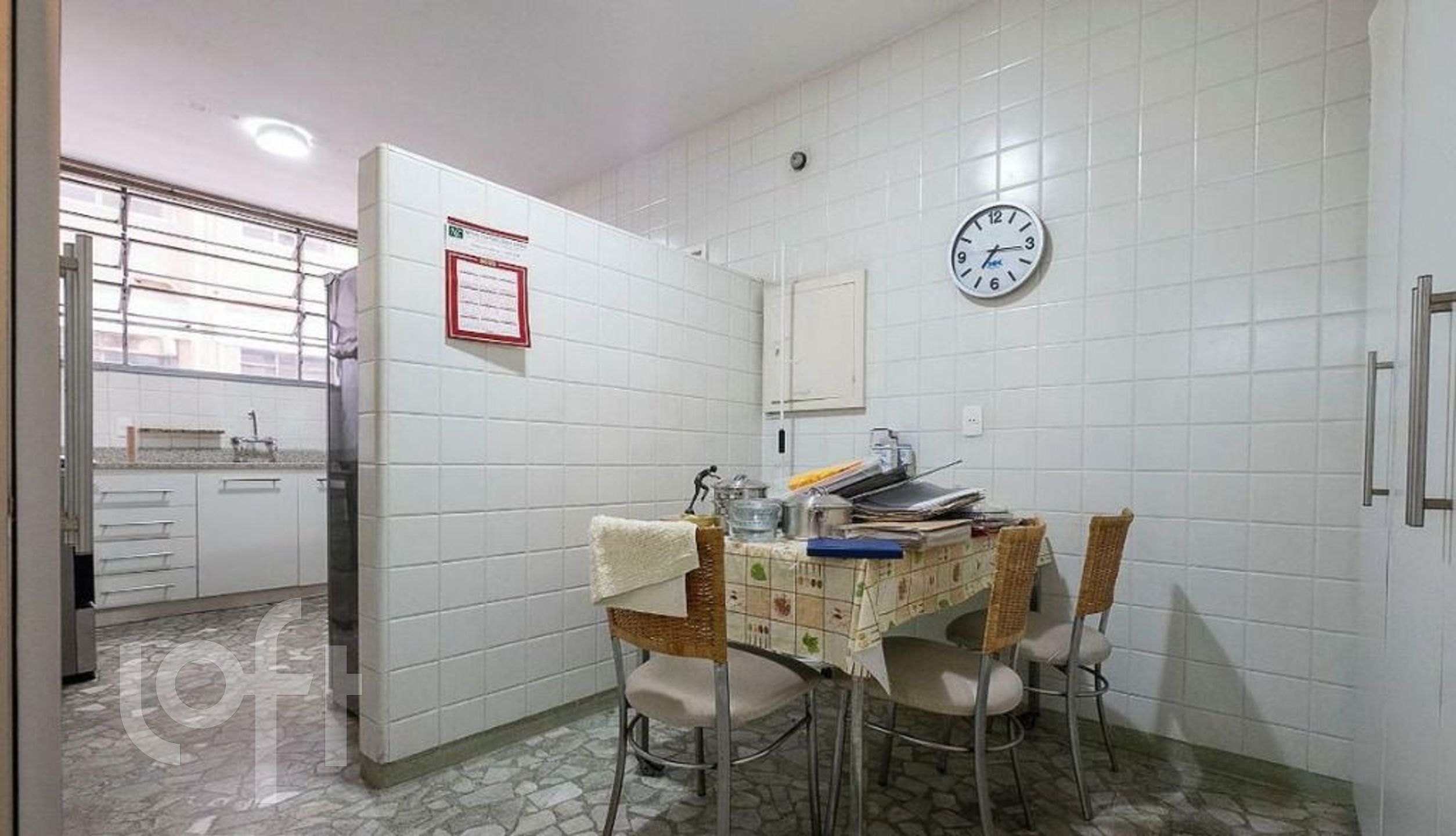 Apartamento à venda com 3 quartos, 195m² - Foto 10