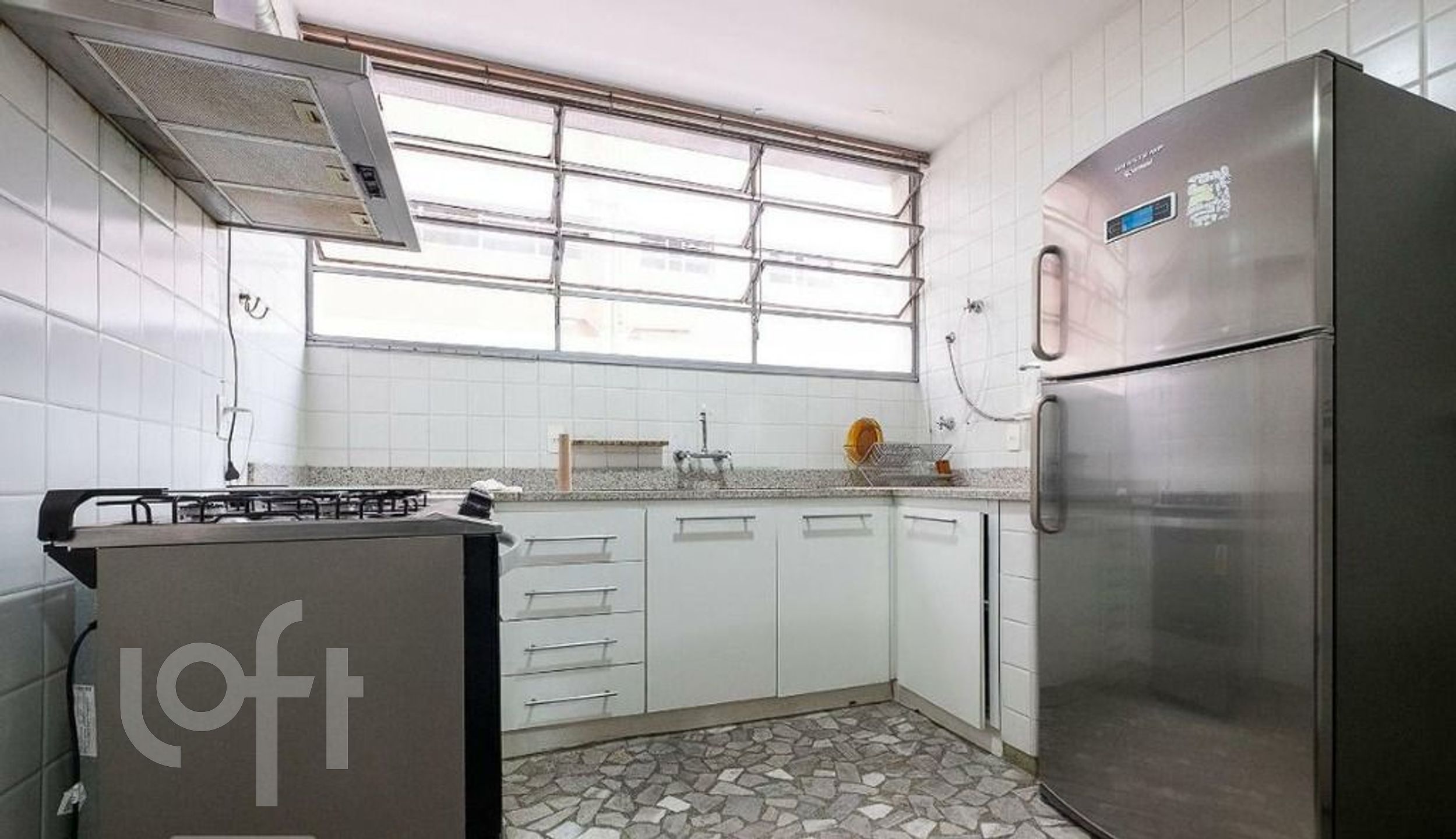 Apartamento à venda com 3 quartos, 195m² - Foto 3