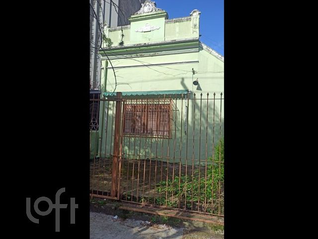 Casa com 110m², 3 dormitórios, 2 vagas, Rio Branco em Porto Alegre