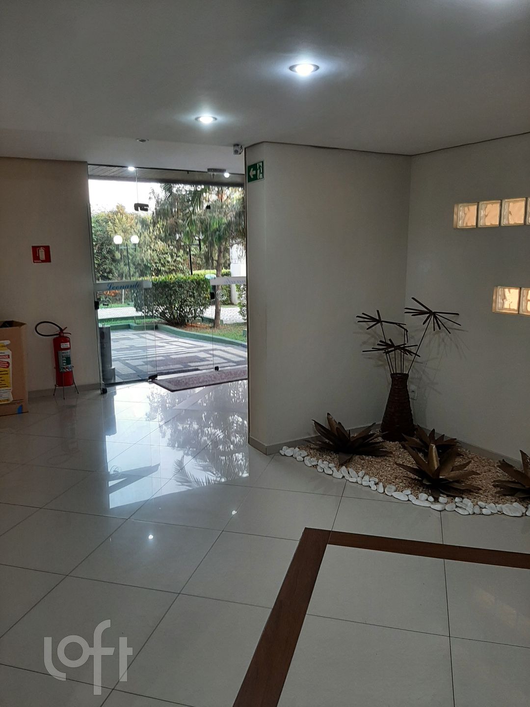 Apartamento à venda com 1 quarto, 54m² - Foto 11