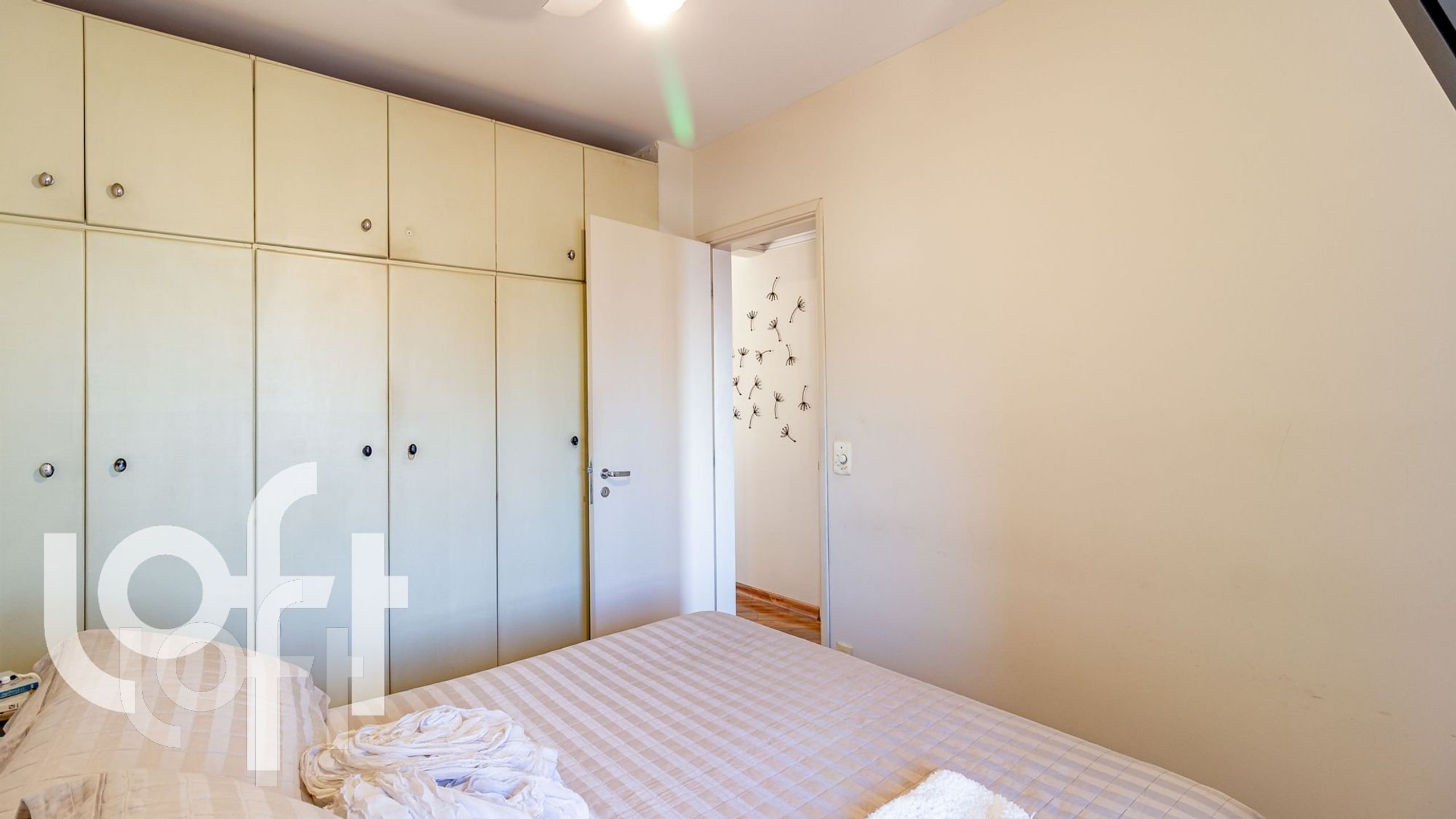 Apartamento à venda com 2 quartos, 63m² - Foto 9