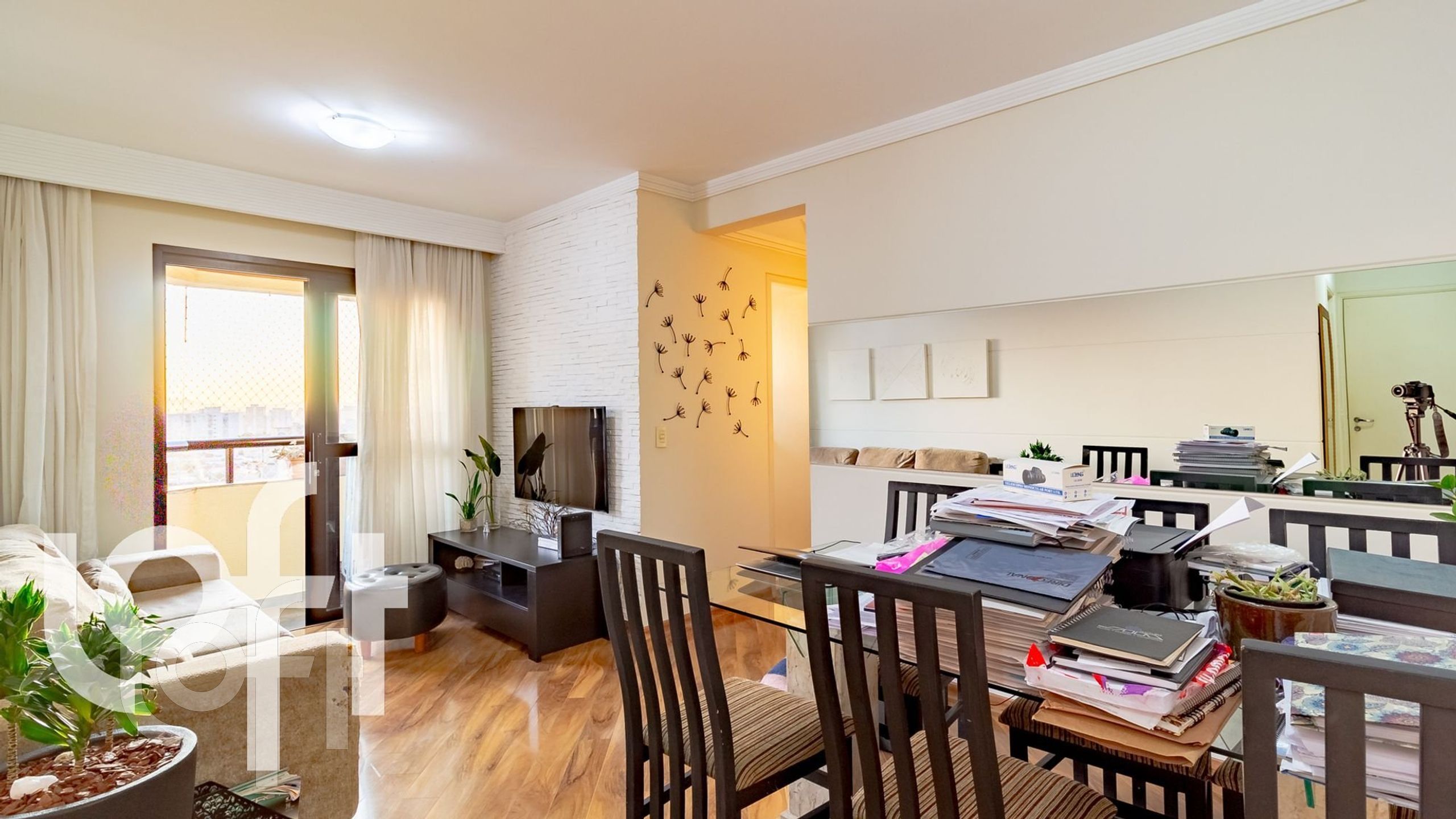 Apartamento à venda com 2 quartos, 63m² - Foto 1