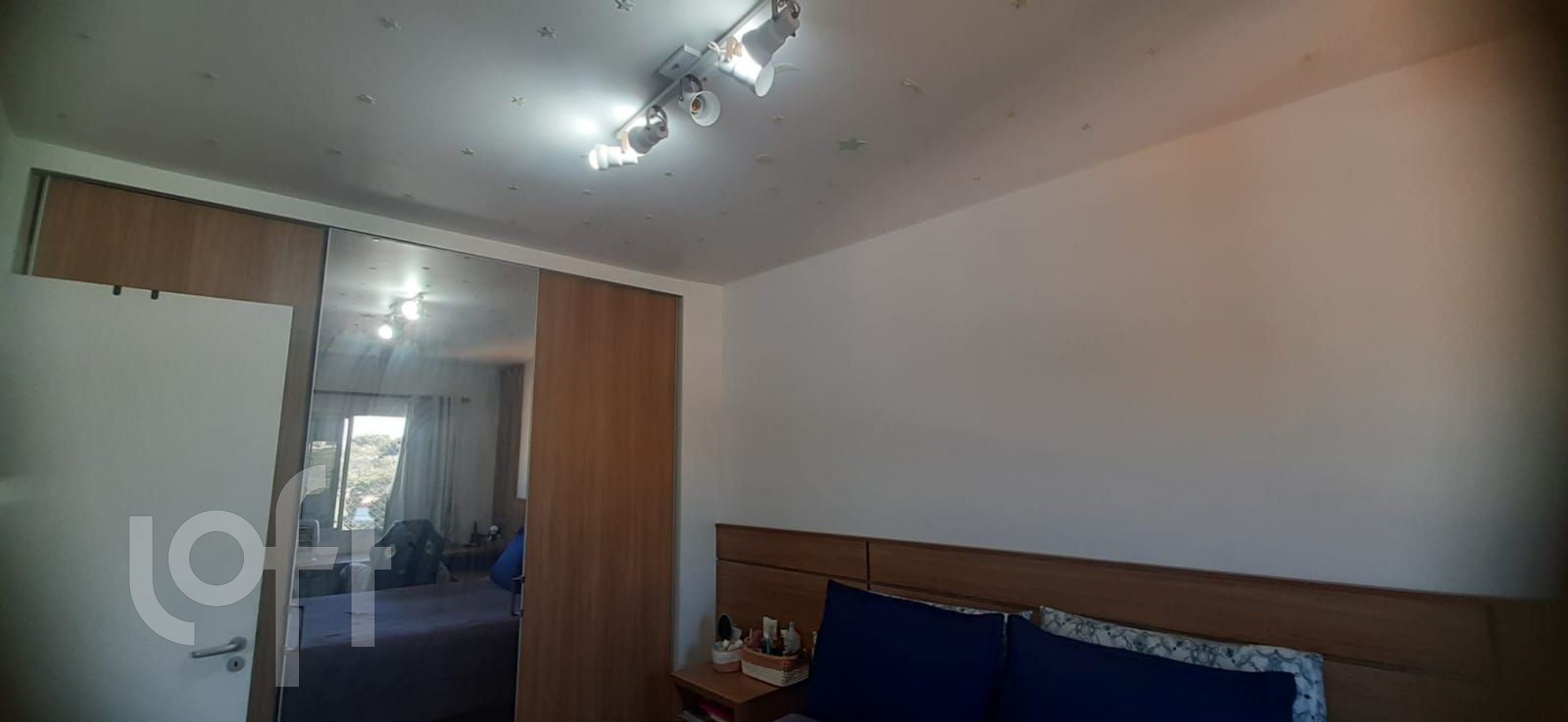 Apartamento à venda com 2 quartos, 67m² - Foto 14