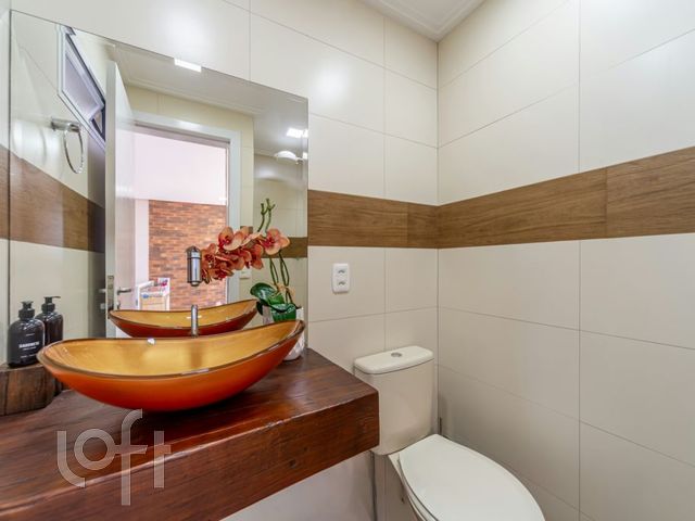 Apartamento com 156m², 2 dormitórios, 2 vagas, Higienópolis em Porto Alegre