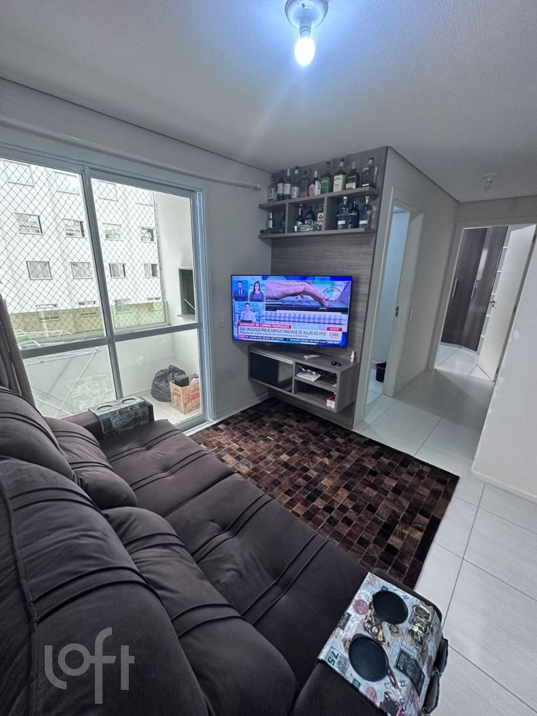 Apartamento à venda em Fundos com 49 m², 2 quartos, 1 vaga